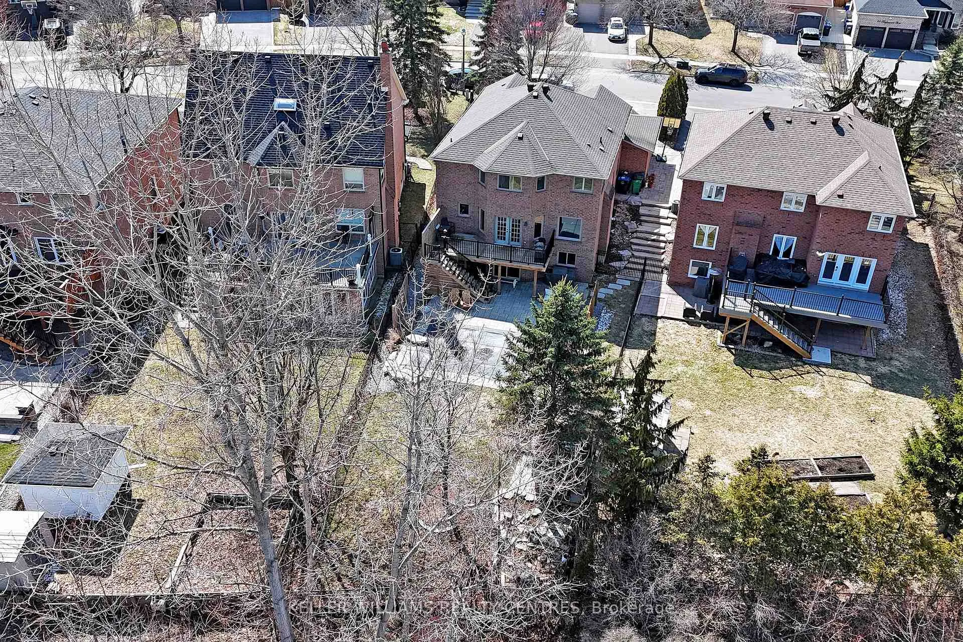 Photo 44 of 89 Taylorwood Avenue, Caledon, Bolton North — HOMEH