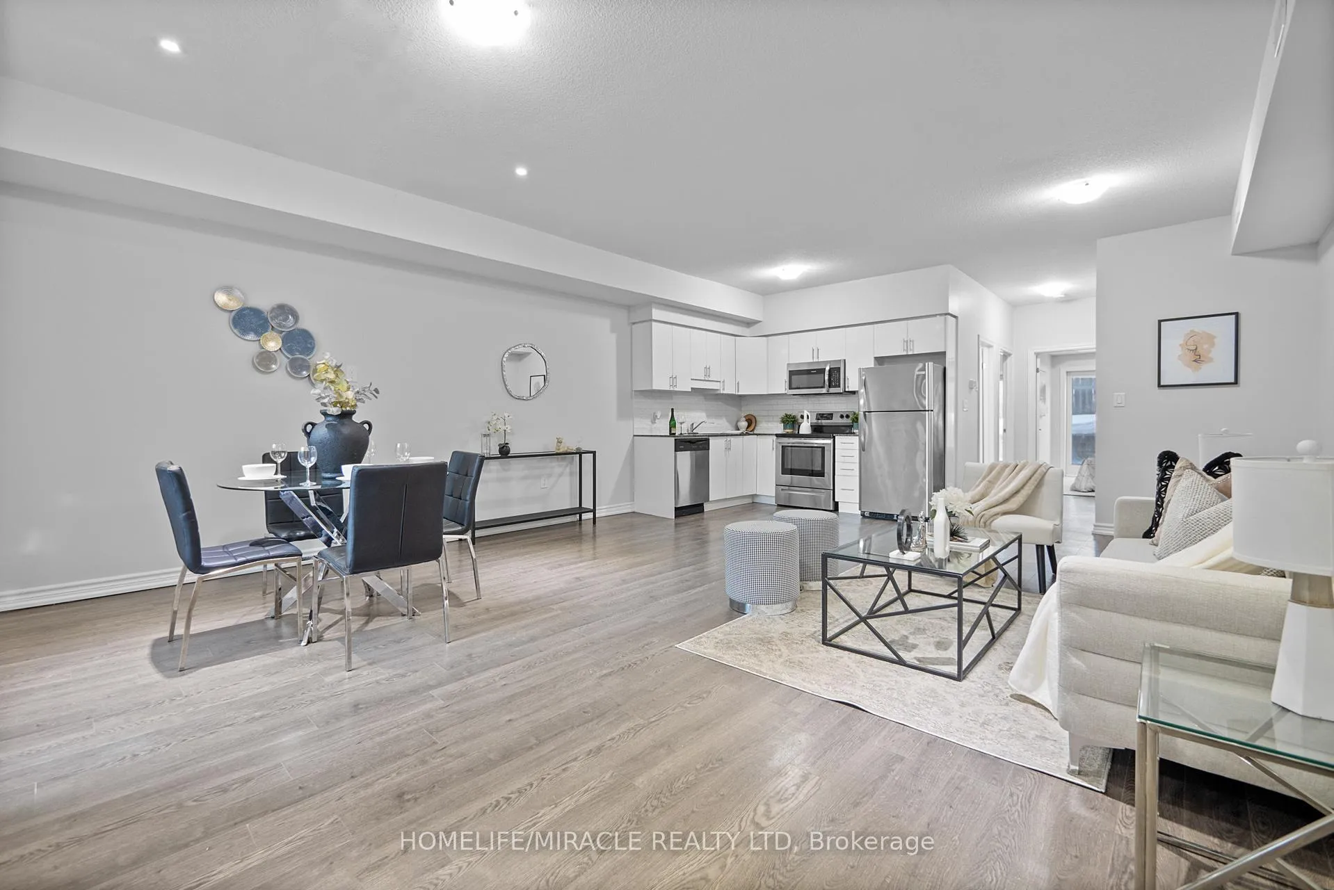 Photo 6 of Unit 5B, 1430 Highland Road W, Kitchener — HOMEH