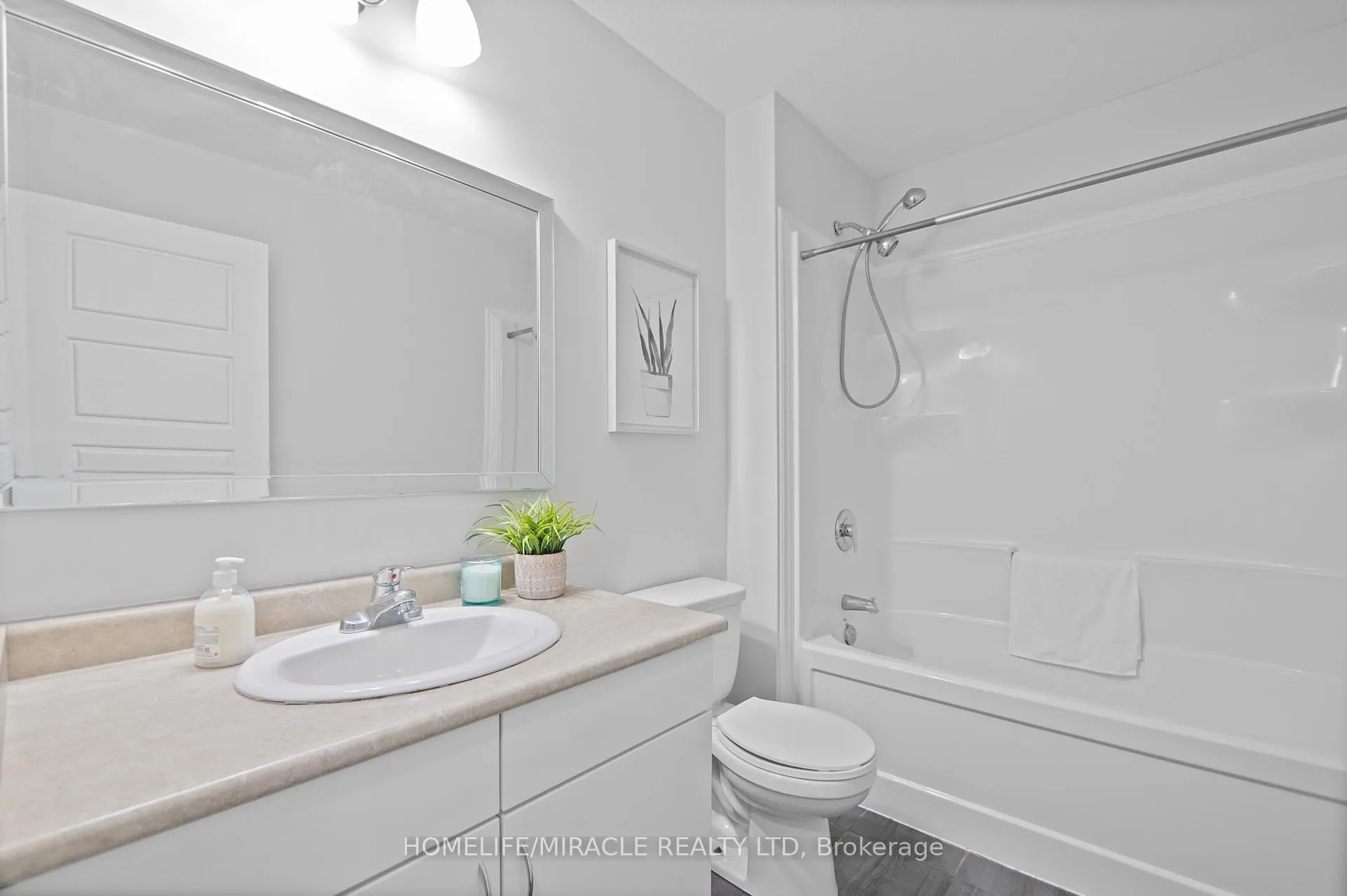 Photo 21 of Unit 5B, 1430 Highland Road W, Kitchener — HOMEH
