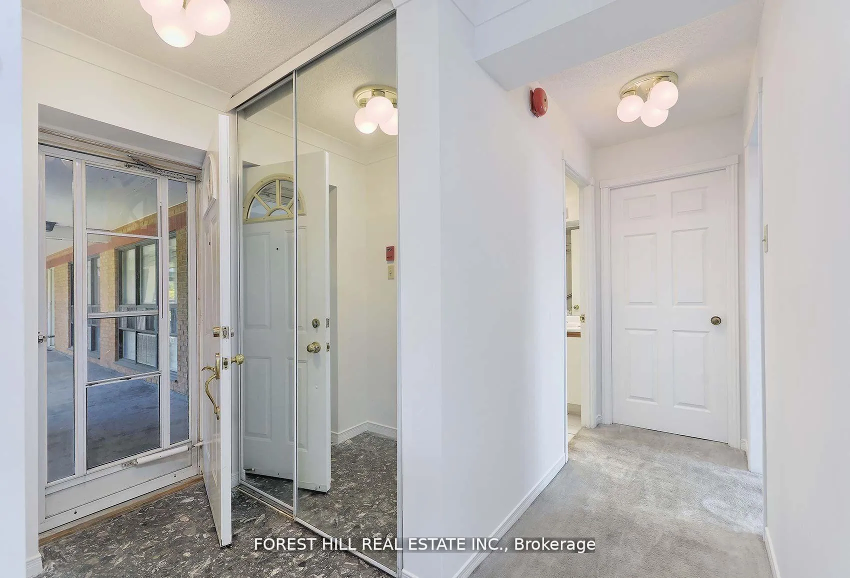 Photo 2 of Unit 34, 2112 Queen Street E, Toronto, The Beaches — HOMEH