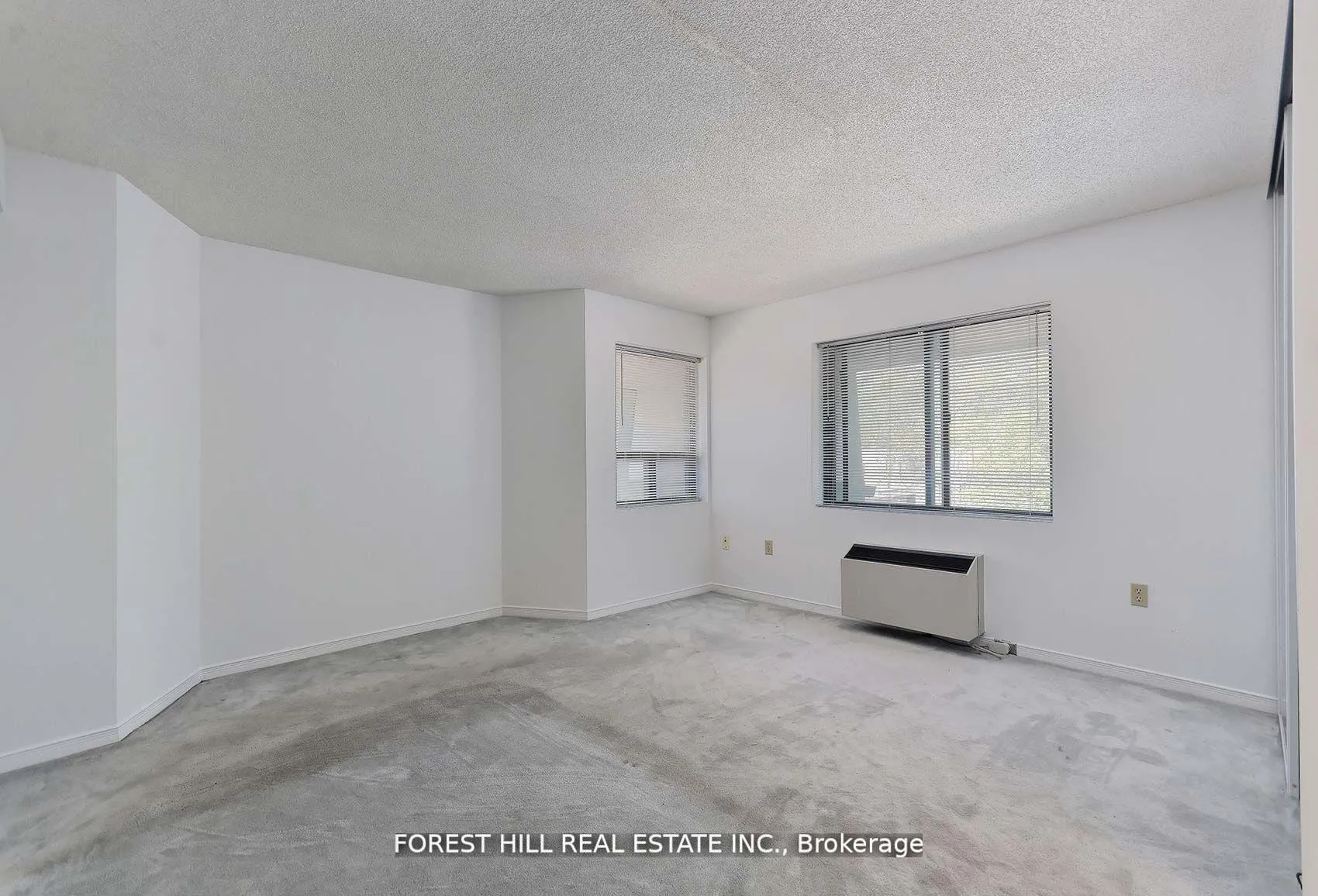 Photo 19 of Unit 34, 2112 Queen Street E, Toronto, The Beaches — HOMEH