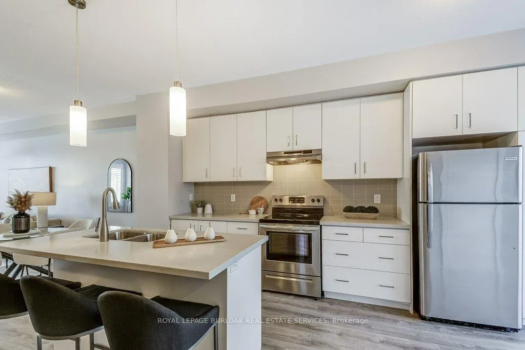 Photo 6 of Unit 3, 1890 Rymal Road E, Hamilton, Stoney Creek — HOMEH