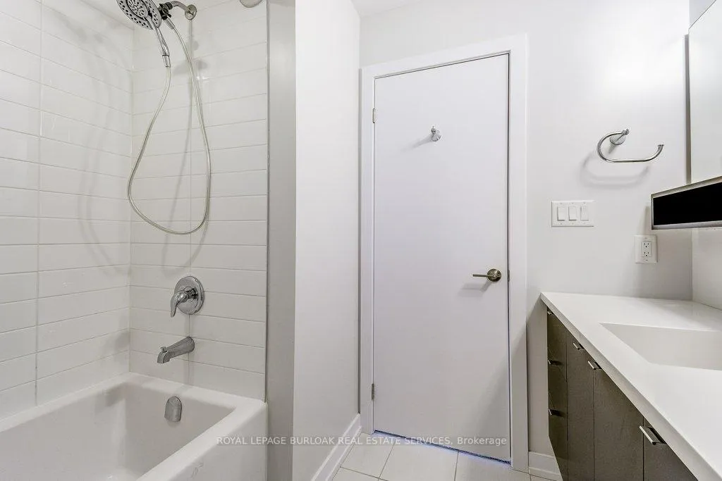 Photo 17 of Unit 3, 1890 Rymal Road E, Hamilton, Stoney Creek — HOMEH