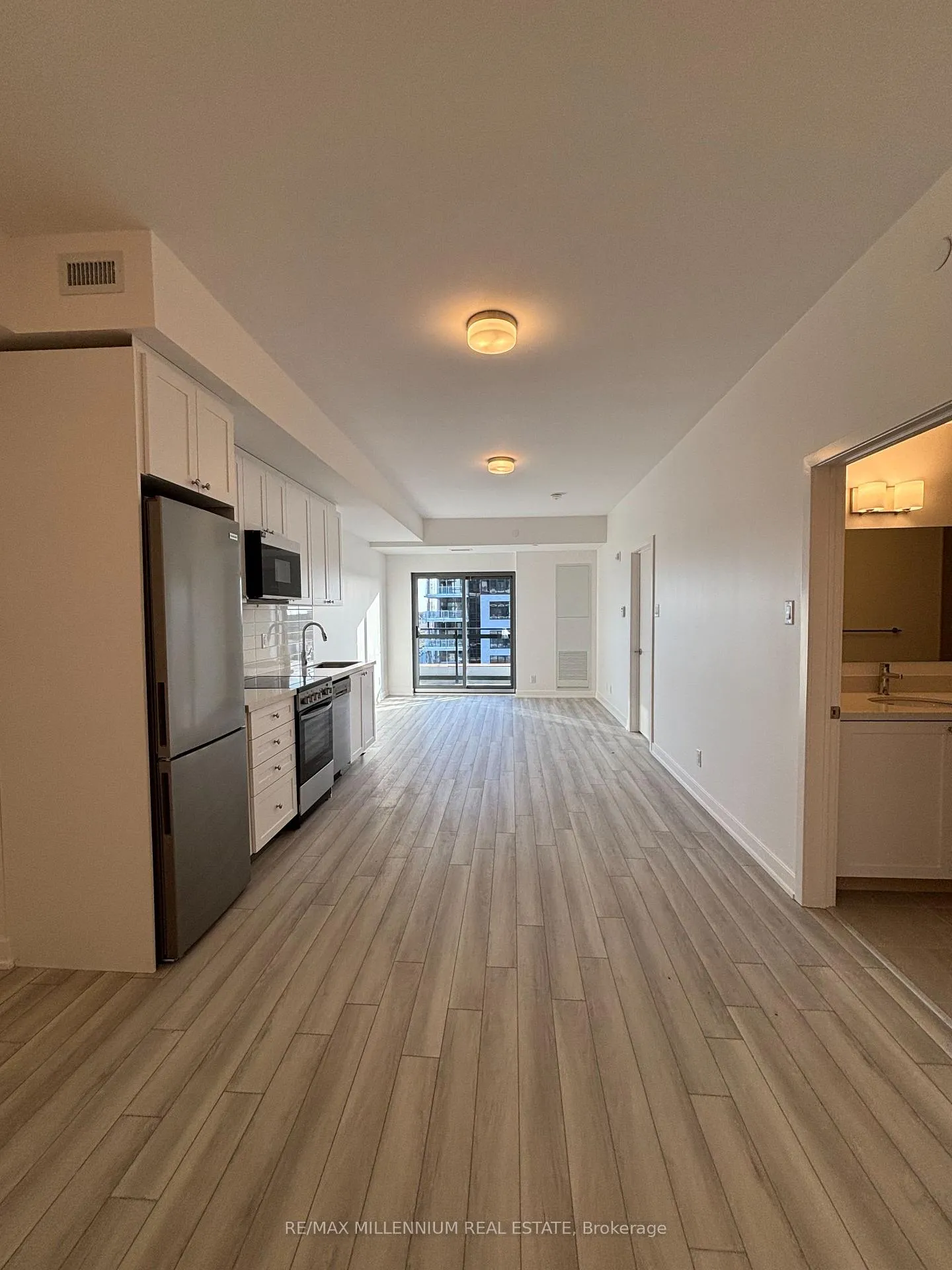 Photo 5 of Unit 710, 55 Clarington Boulevard, Clarington, Bowmanville — HOMEH