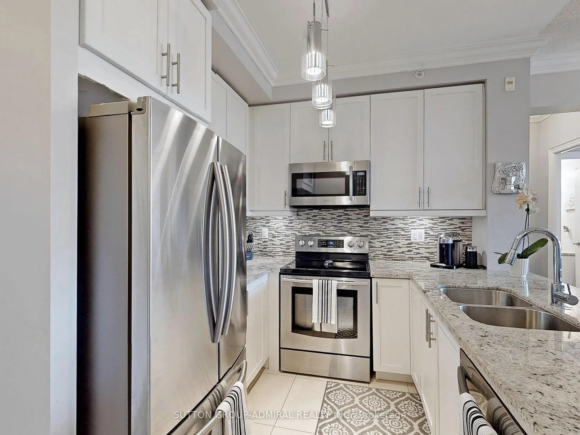 Photo 7 of Unit 326, 2396 Major Mackenzie Drive, Vaughan, Maple — HOMEH