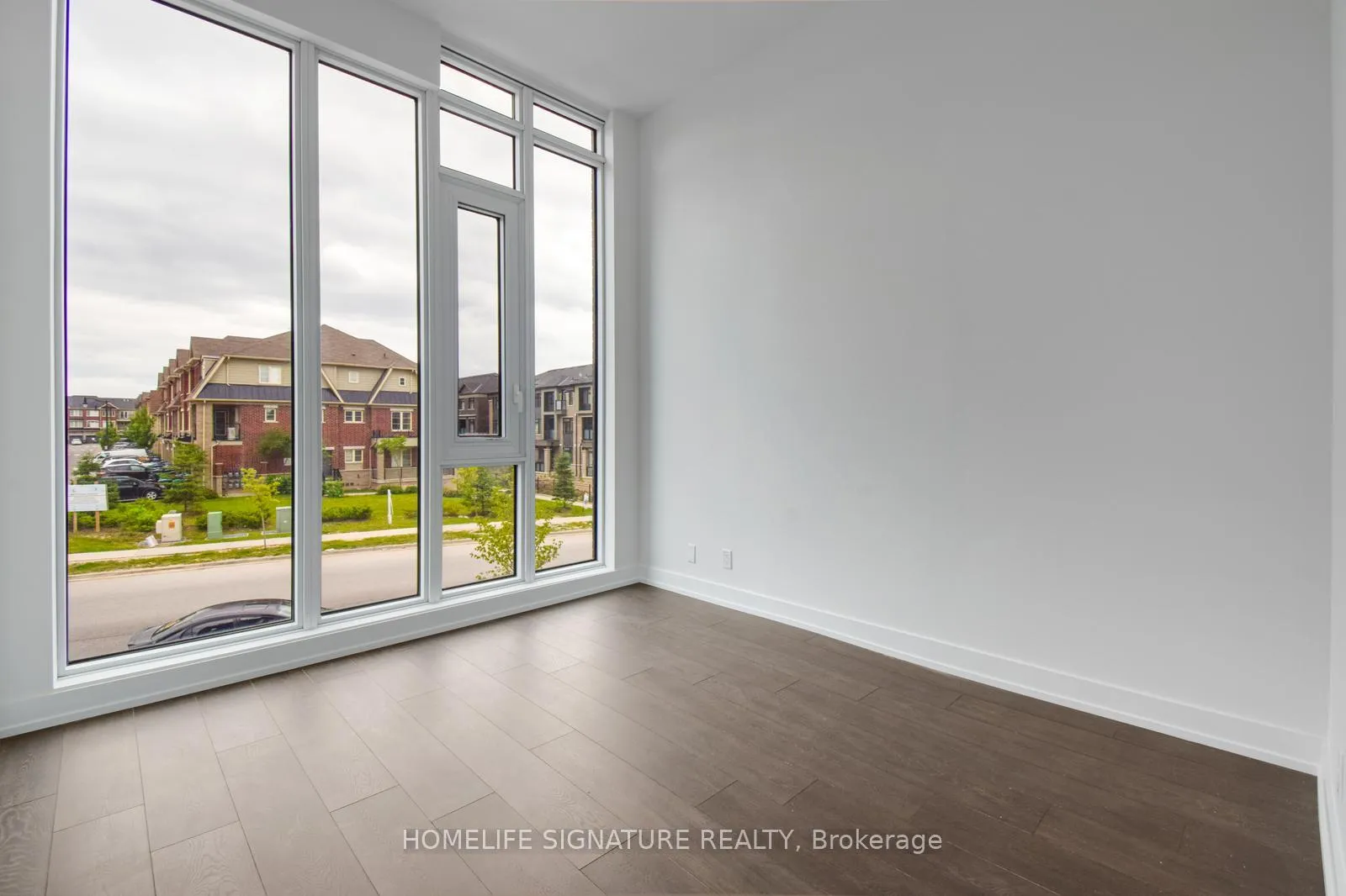 Photo 15 of Unit 208, 225 Veterans Drive, Brampton, Brampton North — HOMEH