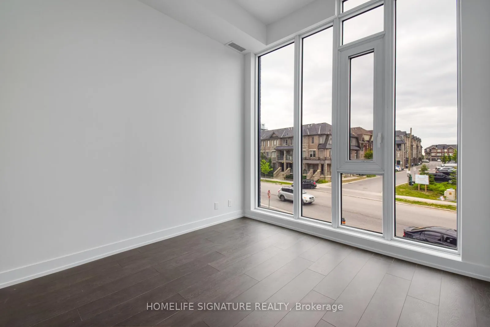 Photo 16 of Unit 208, 225 Veterans Drive, Brampton, Brampton North — HOMEH