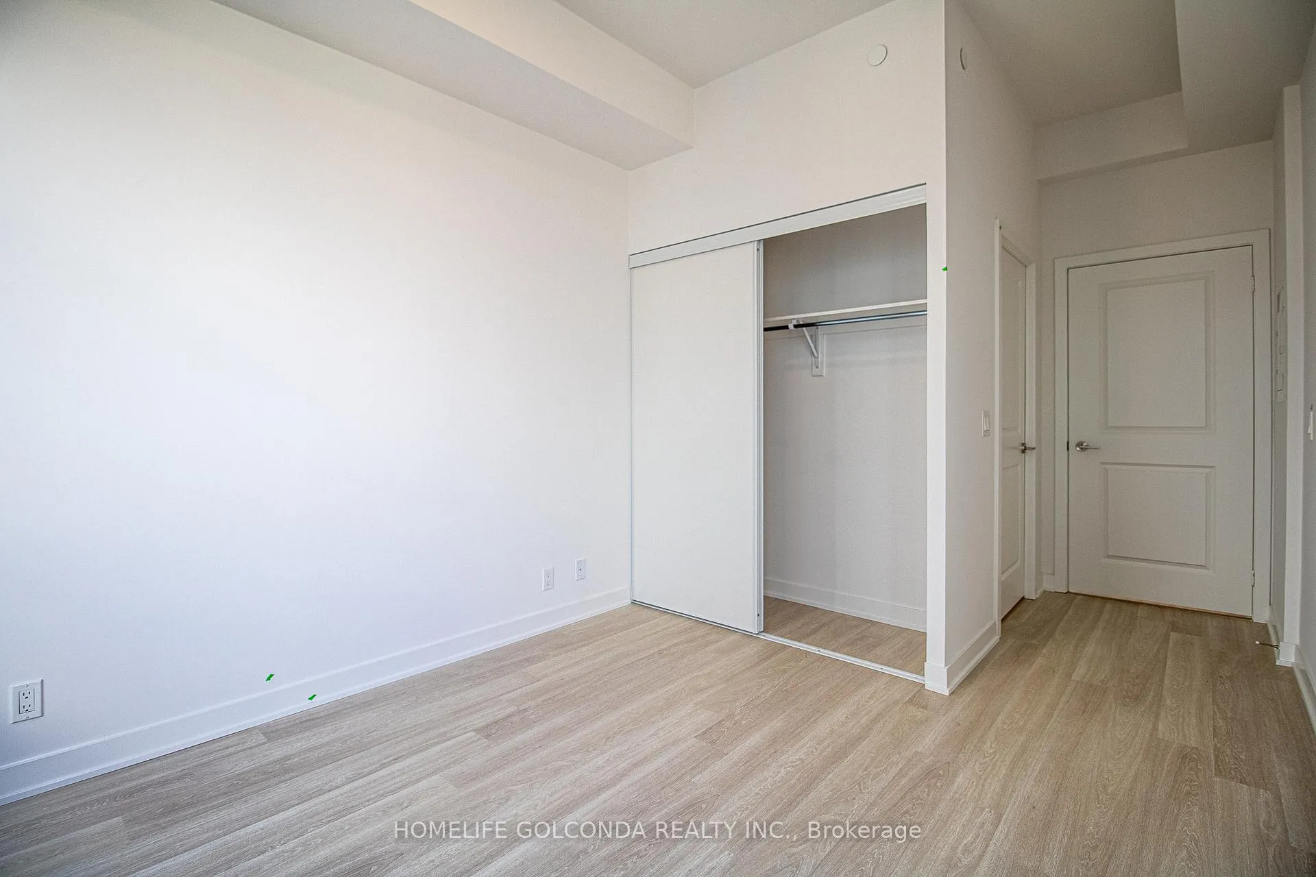 Photo 22 of Unit 2507, 30 upper mall Way, Vaughan, Brownridge — HOMEH
