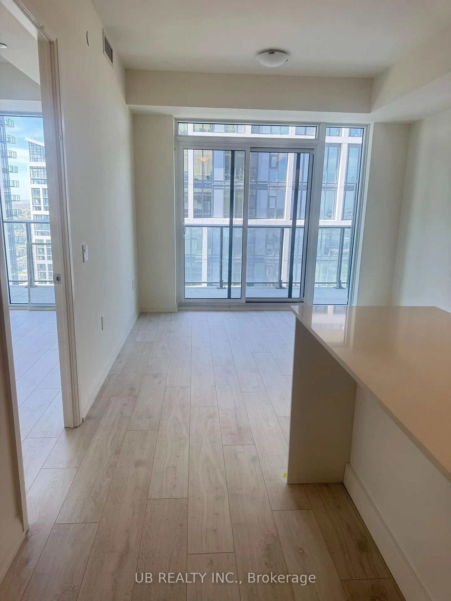Photo 6 of Unit 2419, 8960 Jane Street, Vaughan, Vellore Village — HOMEH