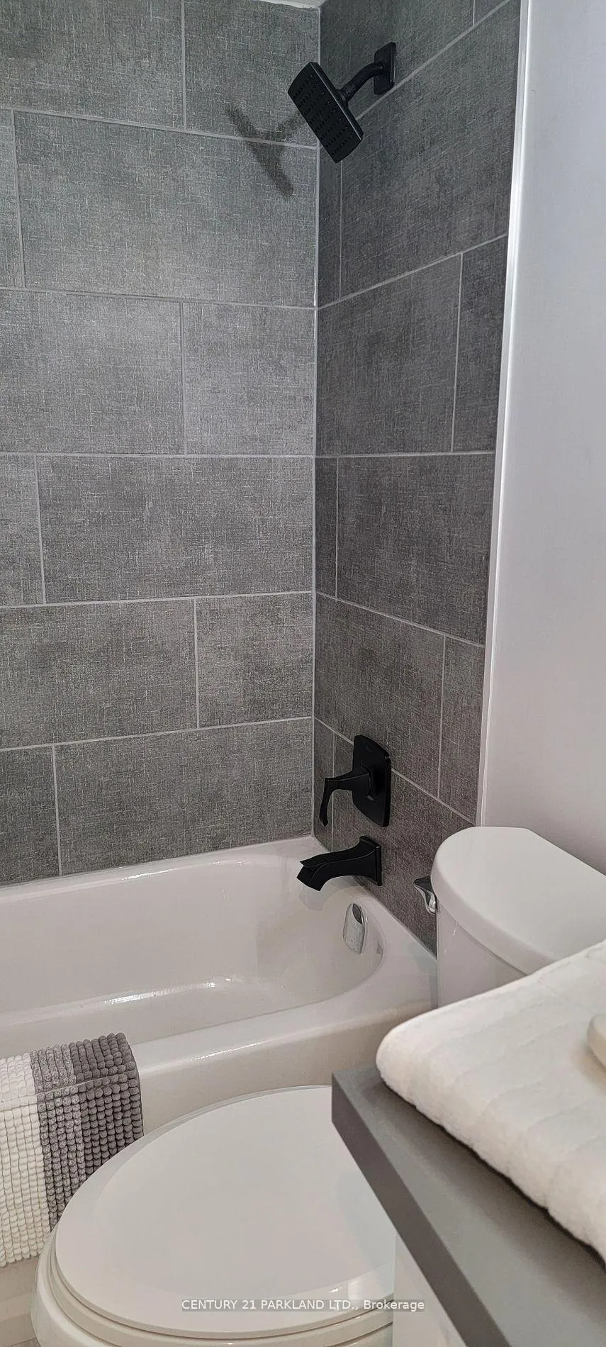 Photo 17 of Unit 2112, 1 Massey Square, Toronto, Crescent Town — HOMEH