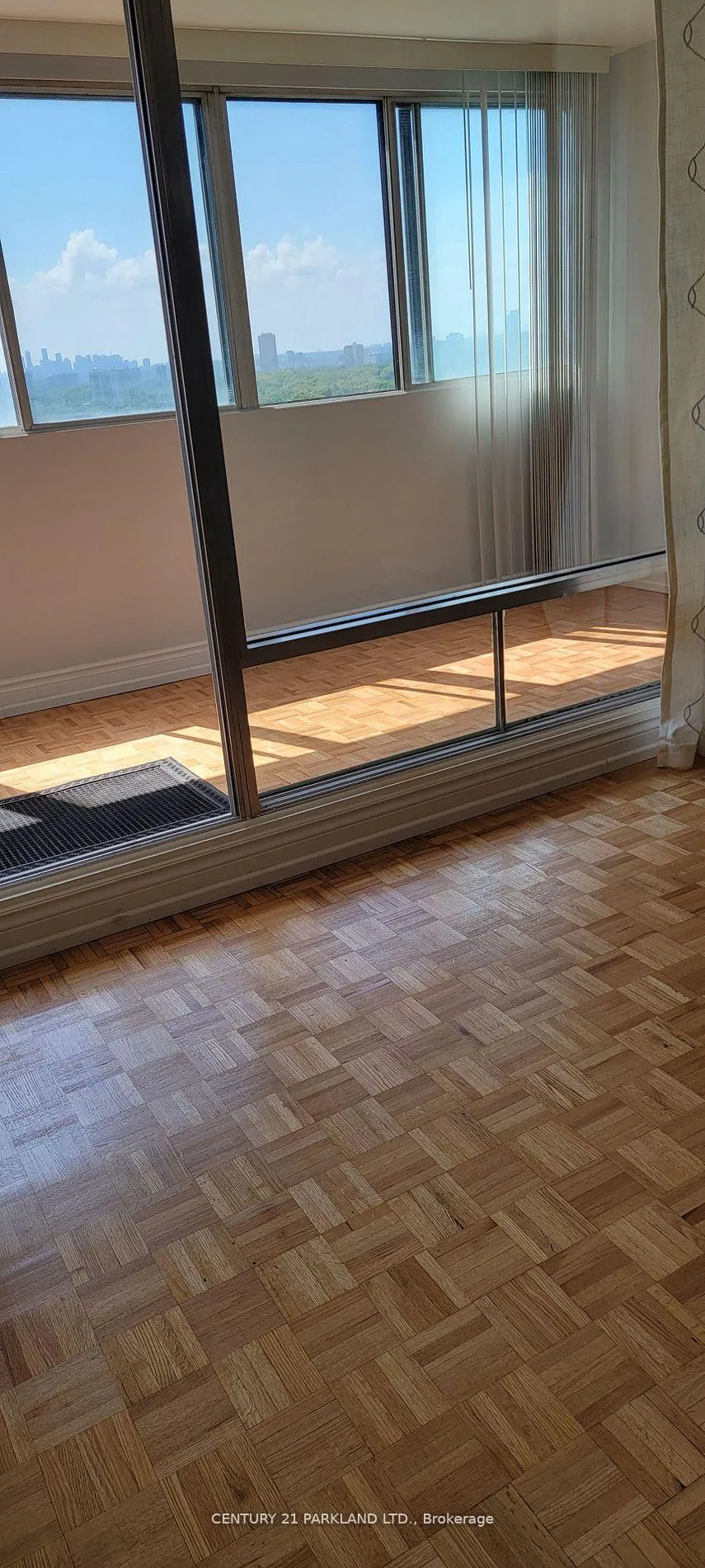 Photo 26 of Unit 2112, 1 Massey Square, Toronto, Crescent Town — HOMEH