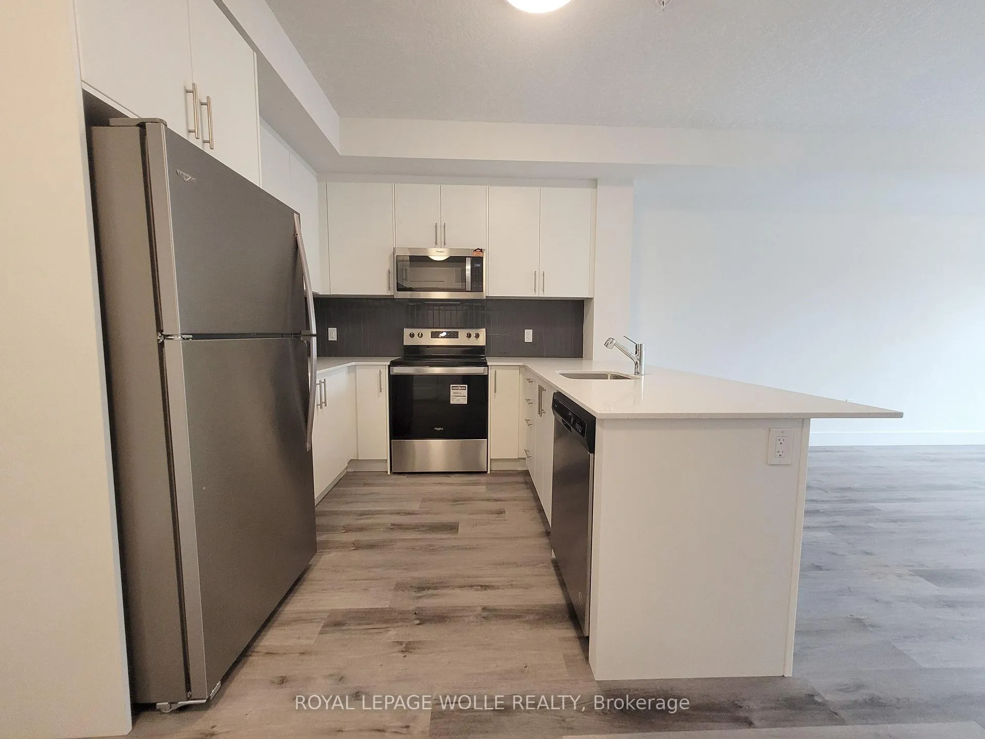 Photo 2 of Unit 406, 1101 Lackner Place, Kitchener — HOMEH