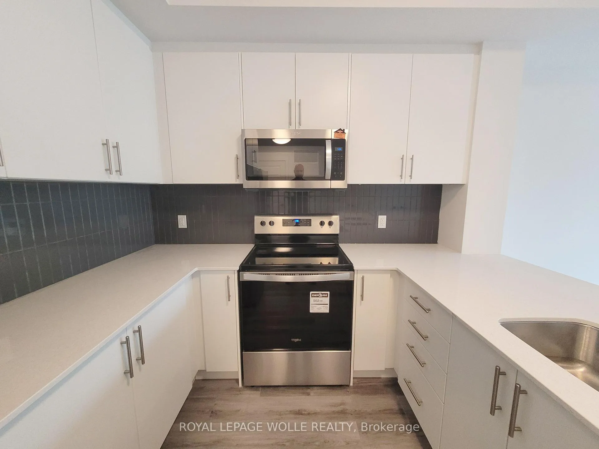 Photo 3 of Unit 406, 1101 Lackner Place, Kitchener — HOMEH