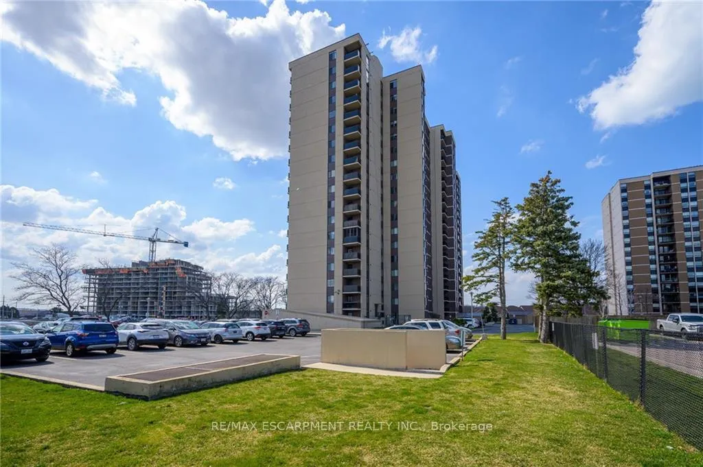 Front of Unit 1104, 301 Frances Avenue