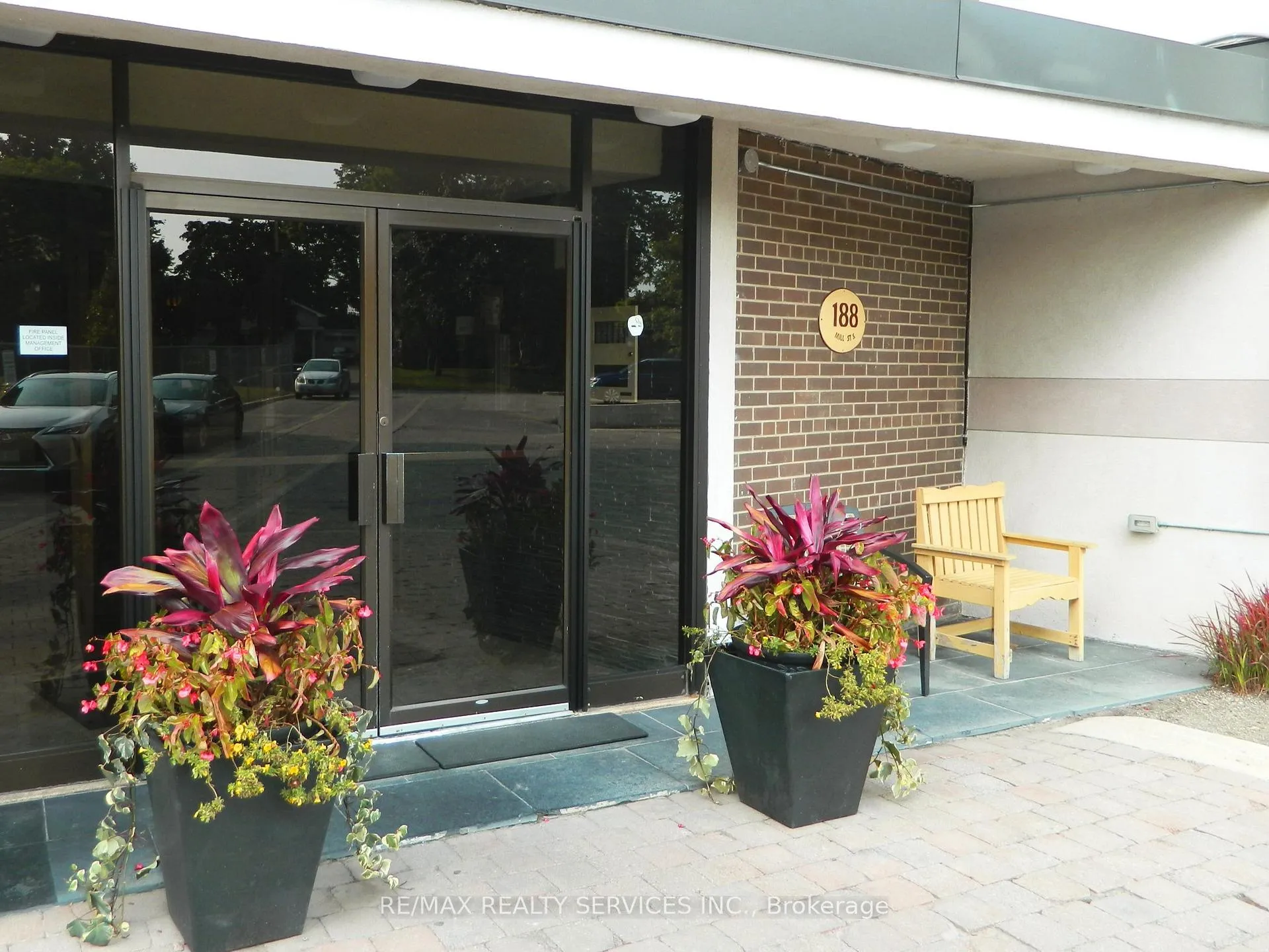 Photo 1 of Unit 417, 188 Mill Street S, Brampton, Brampton South — HOMEH