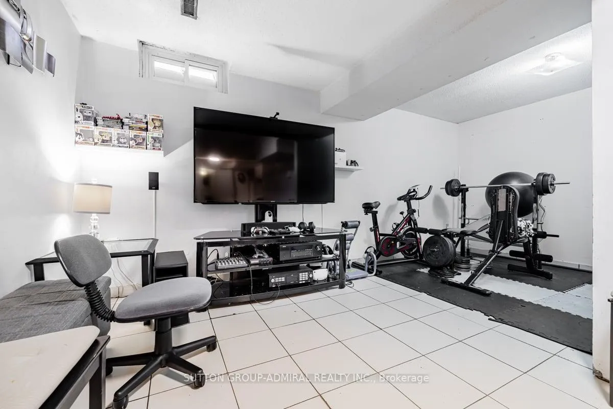 Photo 25 of 52 New Seabury Drive, Vaughan, Glen Shields — HOMEH