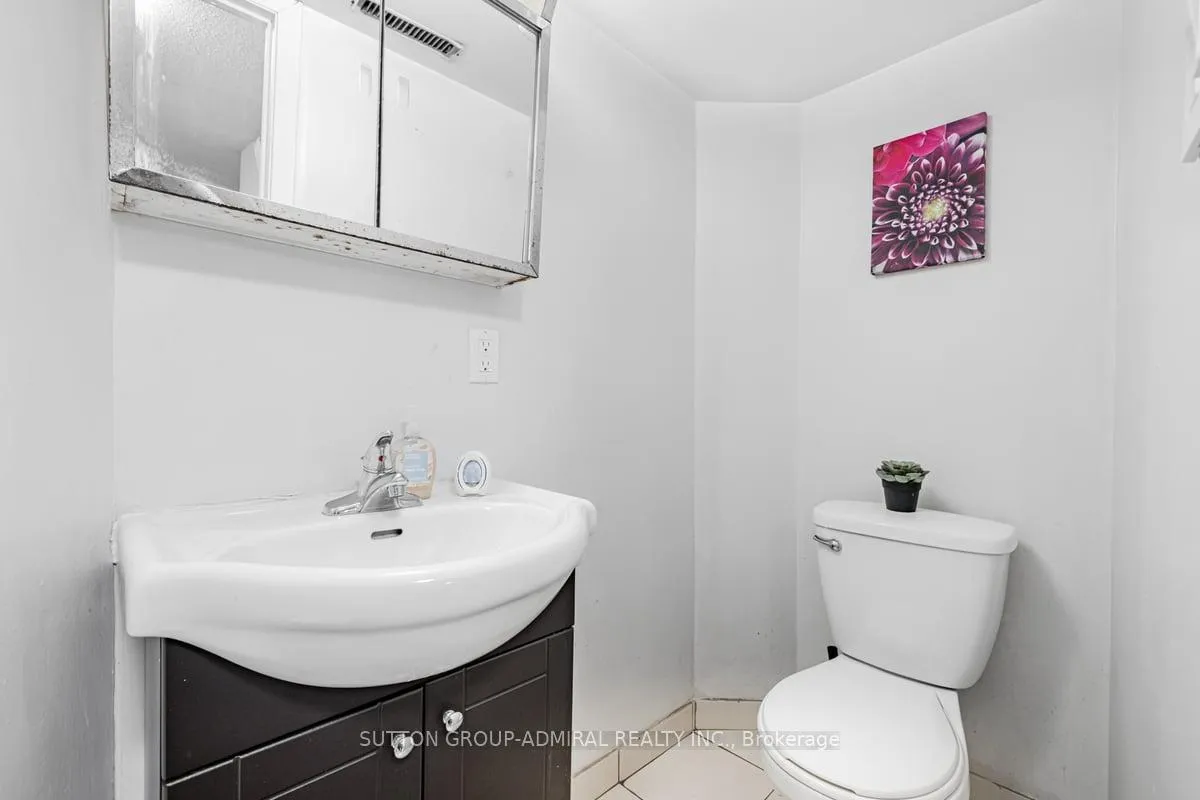 Photo 27 of 52 New Seabury Drive, Vaughan, Glen Shields — HOMEH