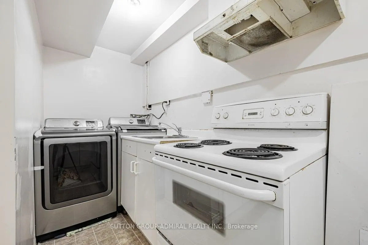 Photo 29 of 52 New Seabury Drive, Vaughan, Glen Shields — HOMEH