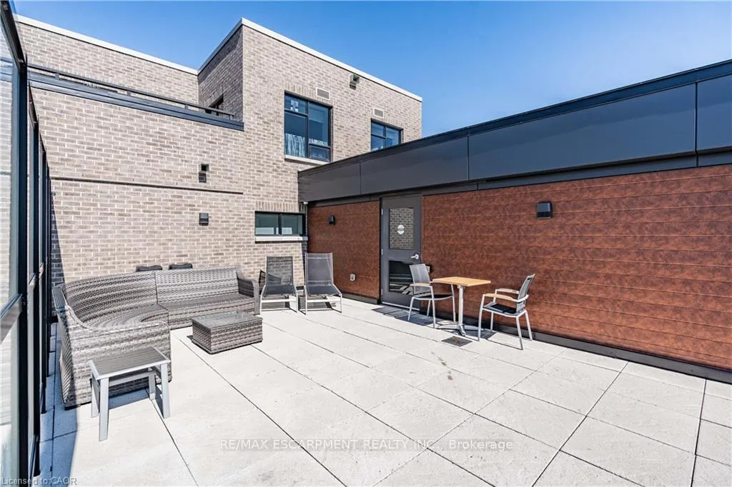 Photo 45 of Unit 703, 30 Hamilton Street S, Hamilton, Waterdown — HOMEH