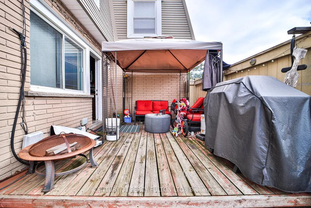 Photo 21 of 102 Neil Avenue, Hamilton, Stoney Creek — HOMEH