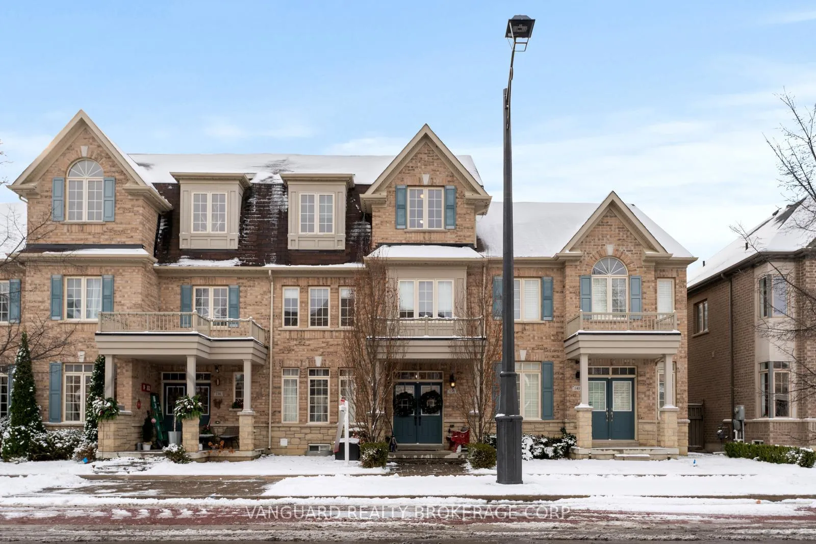 Photo 1 of 138 Barons Street, Vaughan, Kleinburg — HOMEH