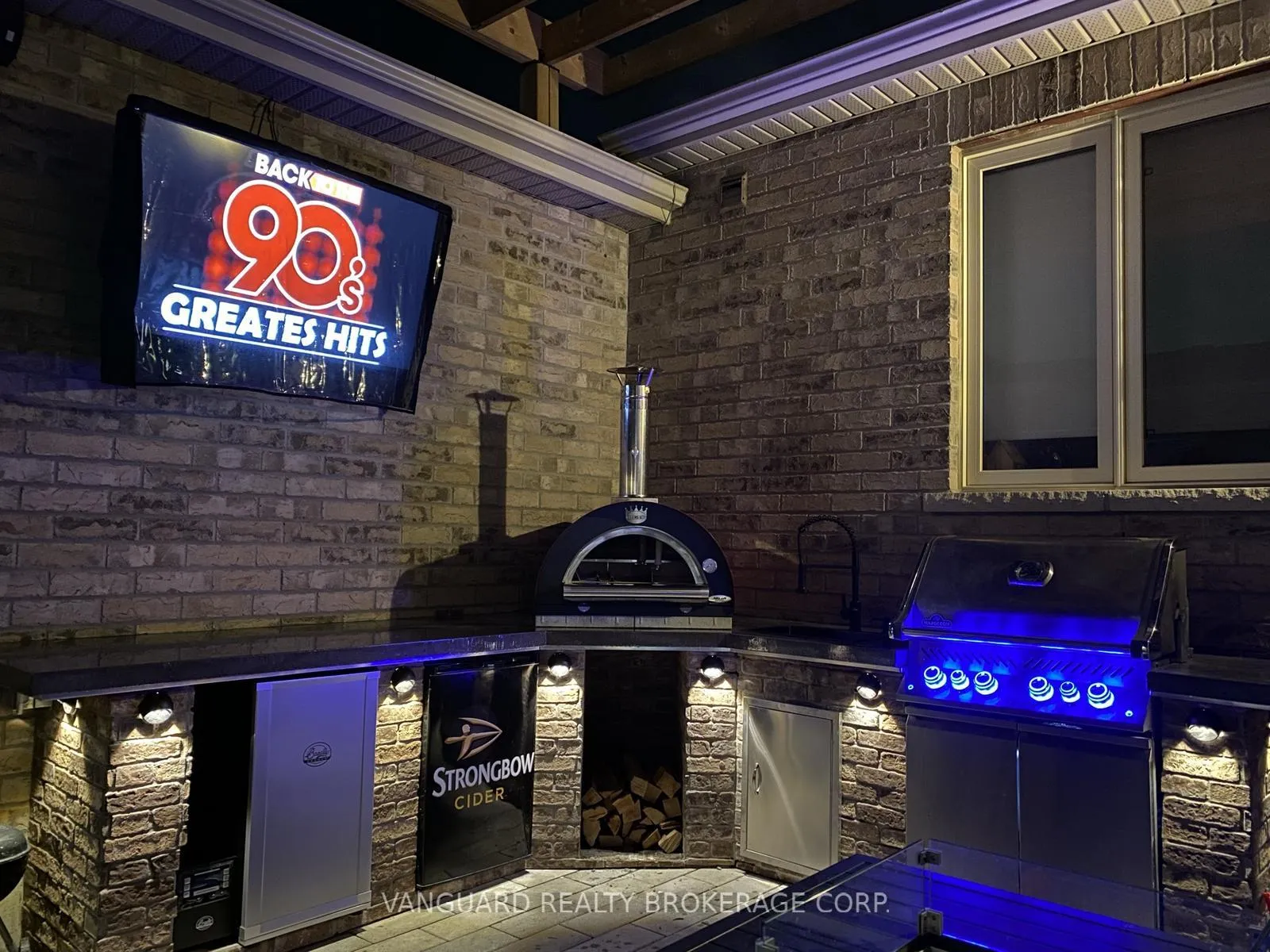 Photo 38 of 138 Barons Street, Vaughan, Kleinburg — HOMEH