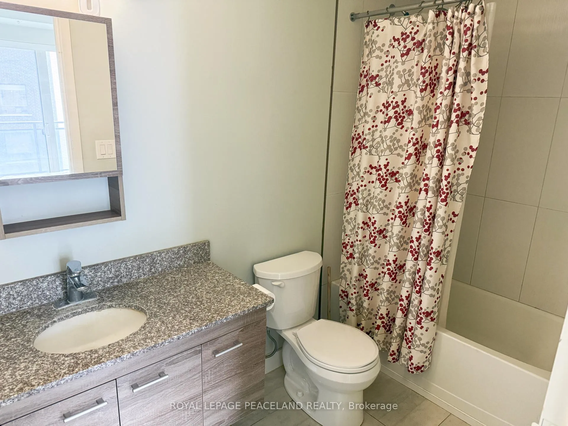 Photo 5 of Unit 901, 318 Spruce Street, Waterloo, Lakeshore Village — HOMEH