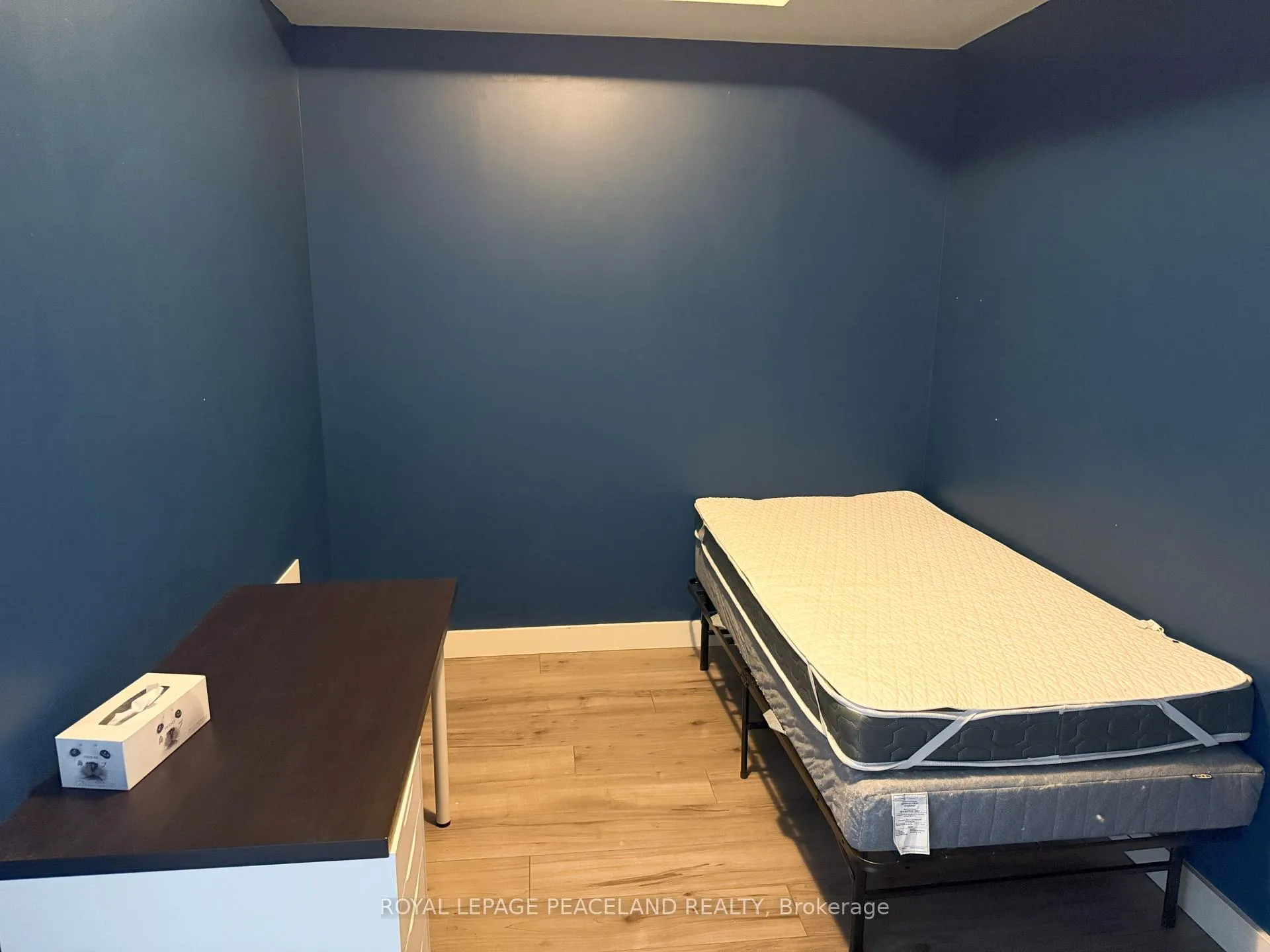 Photo 7 of Unit 901, 318 Spruce Street, Waterloo, Lakeshore Village — HOMEH