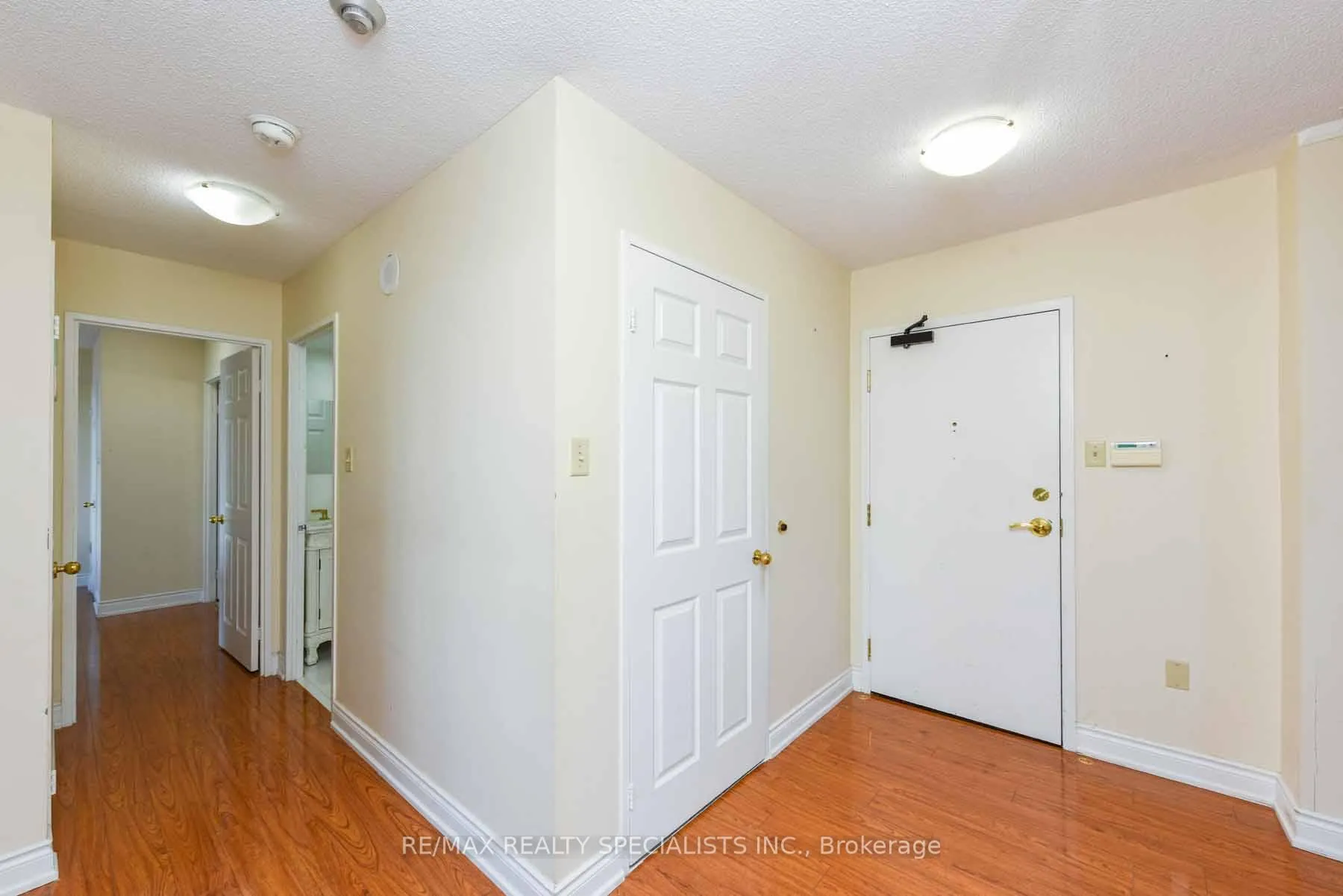 Photo 14 of Unit 1010, 20 Cherrytree Drive, Brampton, Fletcher's Creek South — HOMEH