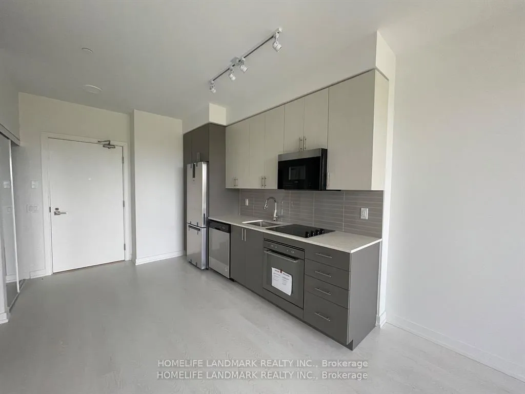 Photo 2 of Unit 709, 415 main Street W, Hamilton, Kirkendall — HOMEH
