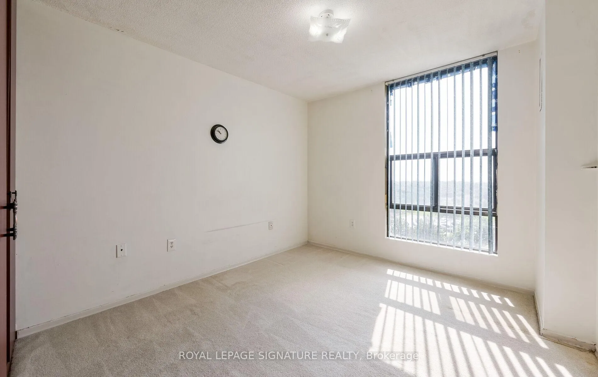 Photo 16 of Unit 801, 4 Kings Cross Road, Brampton, Queen Street Corridor — HOMEH