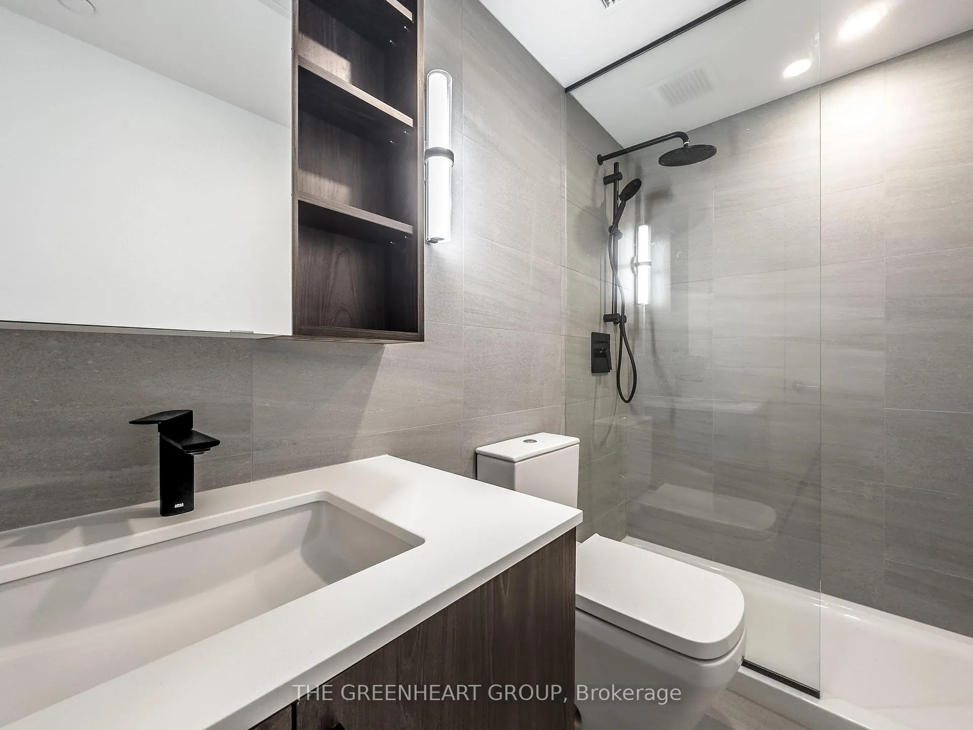 Photo 11 of Unit 208, 689 The Queensway, Etobicoke, Stonegate-Queensway — HOMEH
