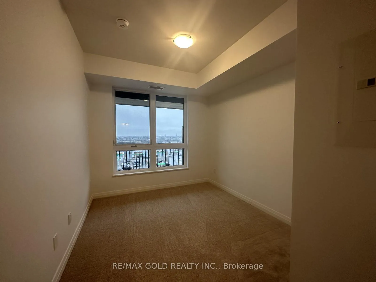 Photo 13 of Unit 511, 101 Golden Eagle Road, Waterloo, North Lakeshore — HOMEH