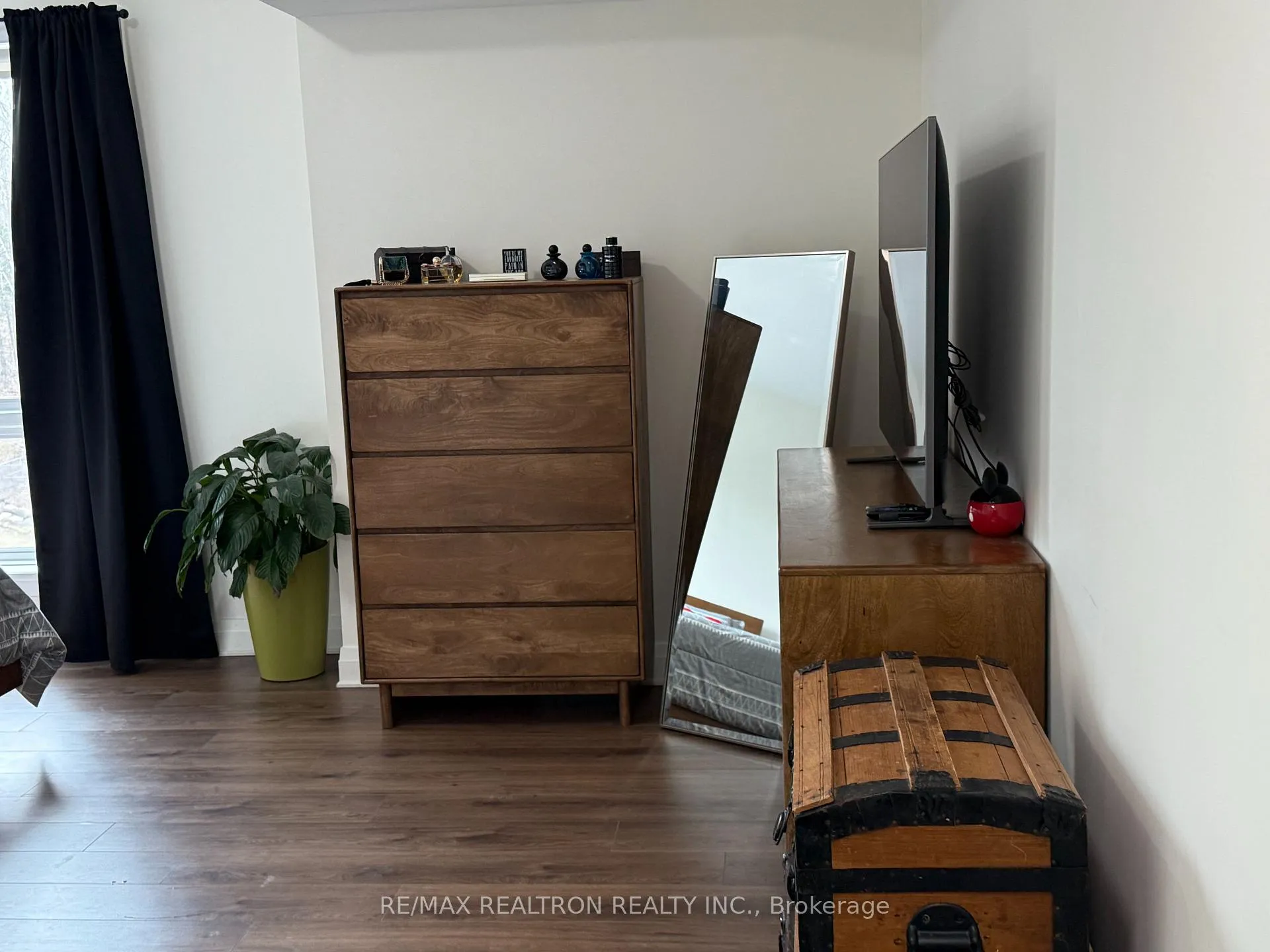 Photo 13 of Unit 512, 306 Essa Road, Barrie, 400 West — HOMEH