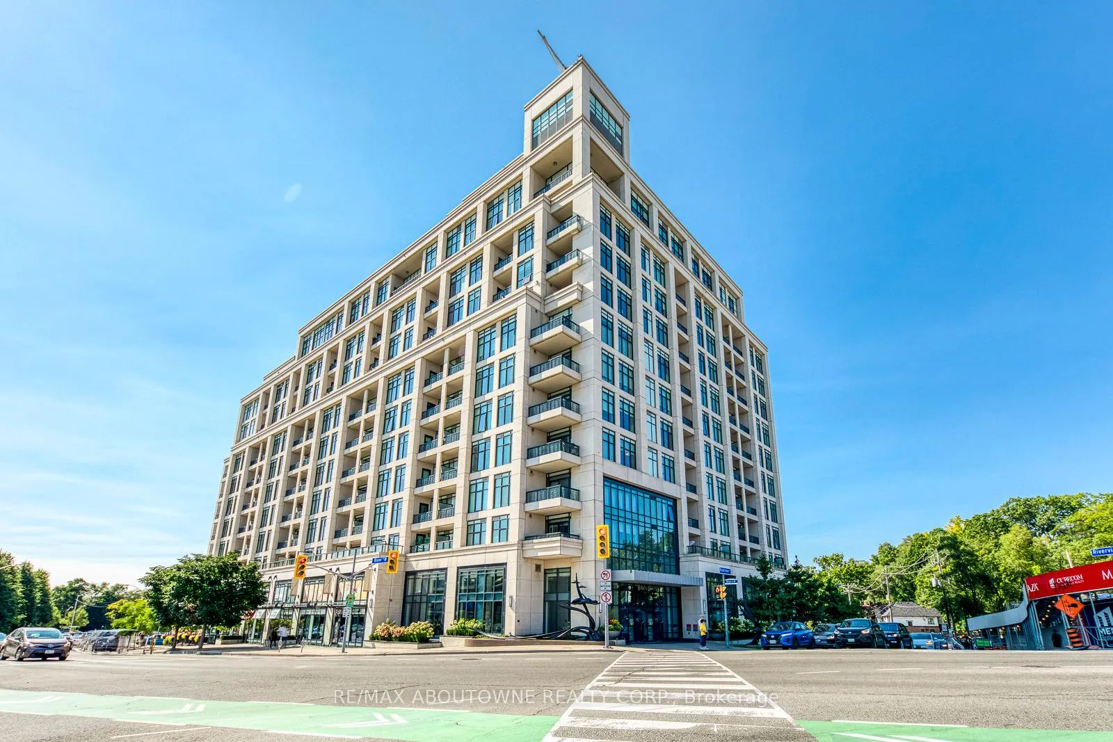 Photo 1 of Unit 629, 1 Old Mill Drive, Toronto, High Park-Swansea — HOMEH