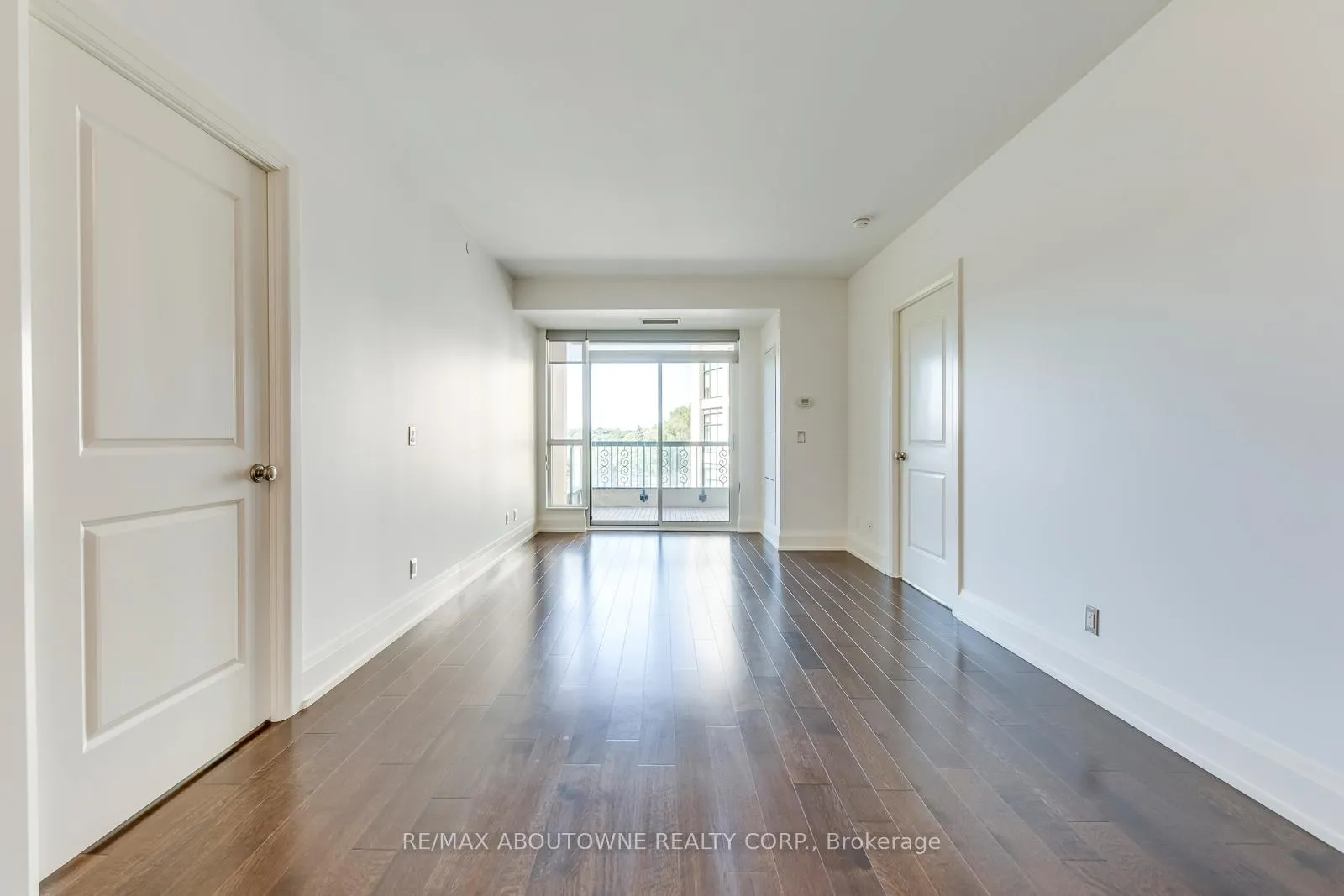 Photo 14 of Unit 629, 1 Old Mill Drive, Toronto, High Park-Swansea — HOMEH