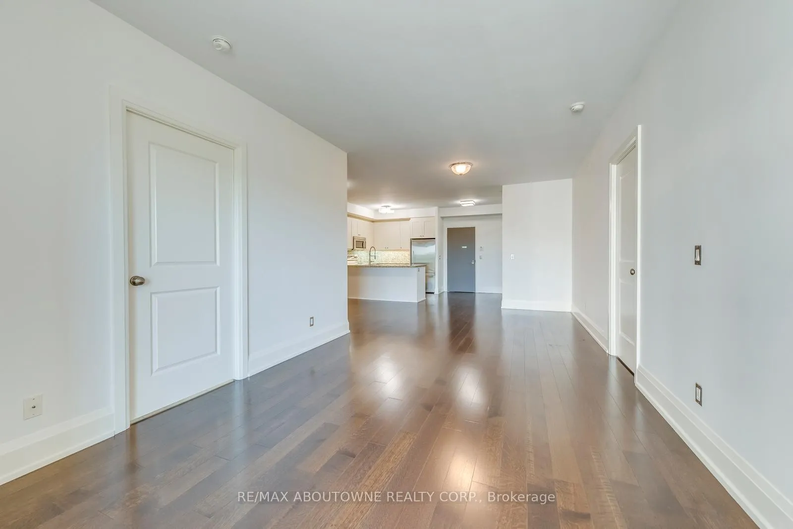 Photo 17 of Unit 629, 1 Old Mill Drive, Toronto, High Park-Swansea — HOMEH