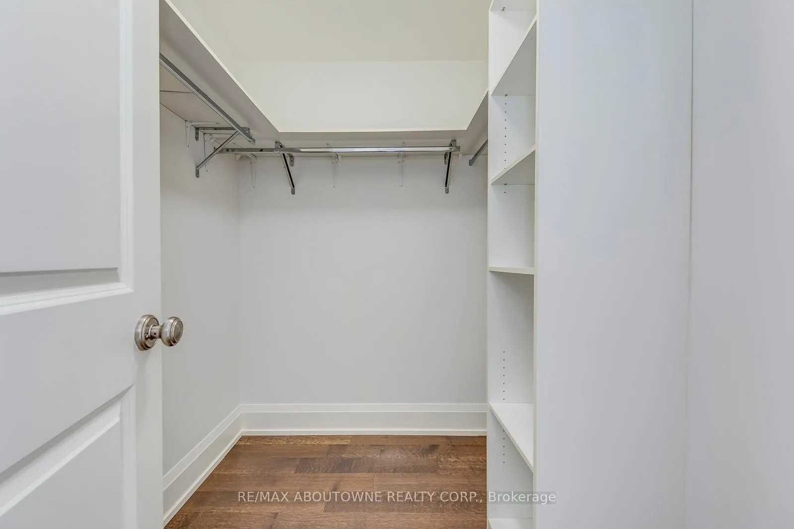 Photo 23 of Unit 629, 1 Old Mill Drive, Toronto, High Park-Swansea — HOMEH