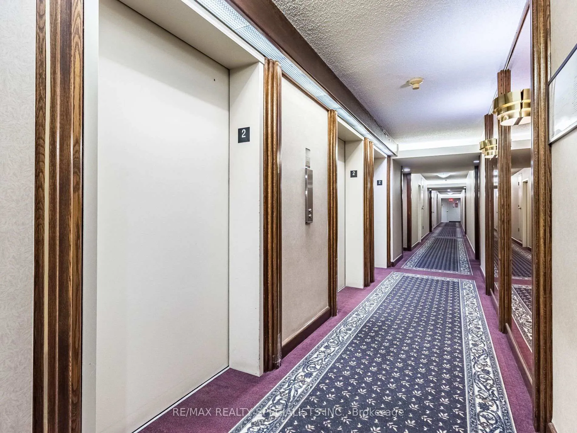 Photo 9 of Unit 210, 22 Hanover Road, Brampton, Queen Street Corridor — HOMEH