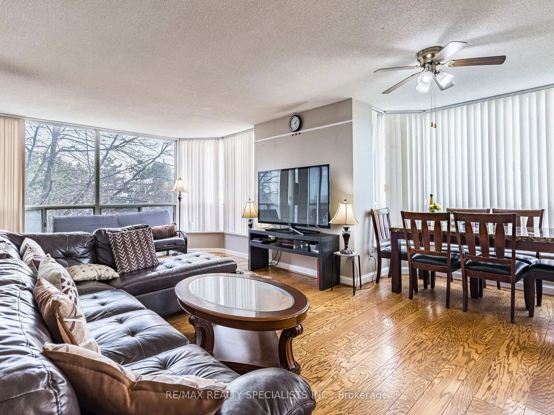 Photo 12 of Unit 210, 22 Hanover Road, Brampton, Queen Street Corridor — HOMEH