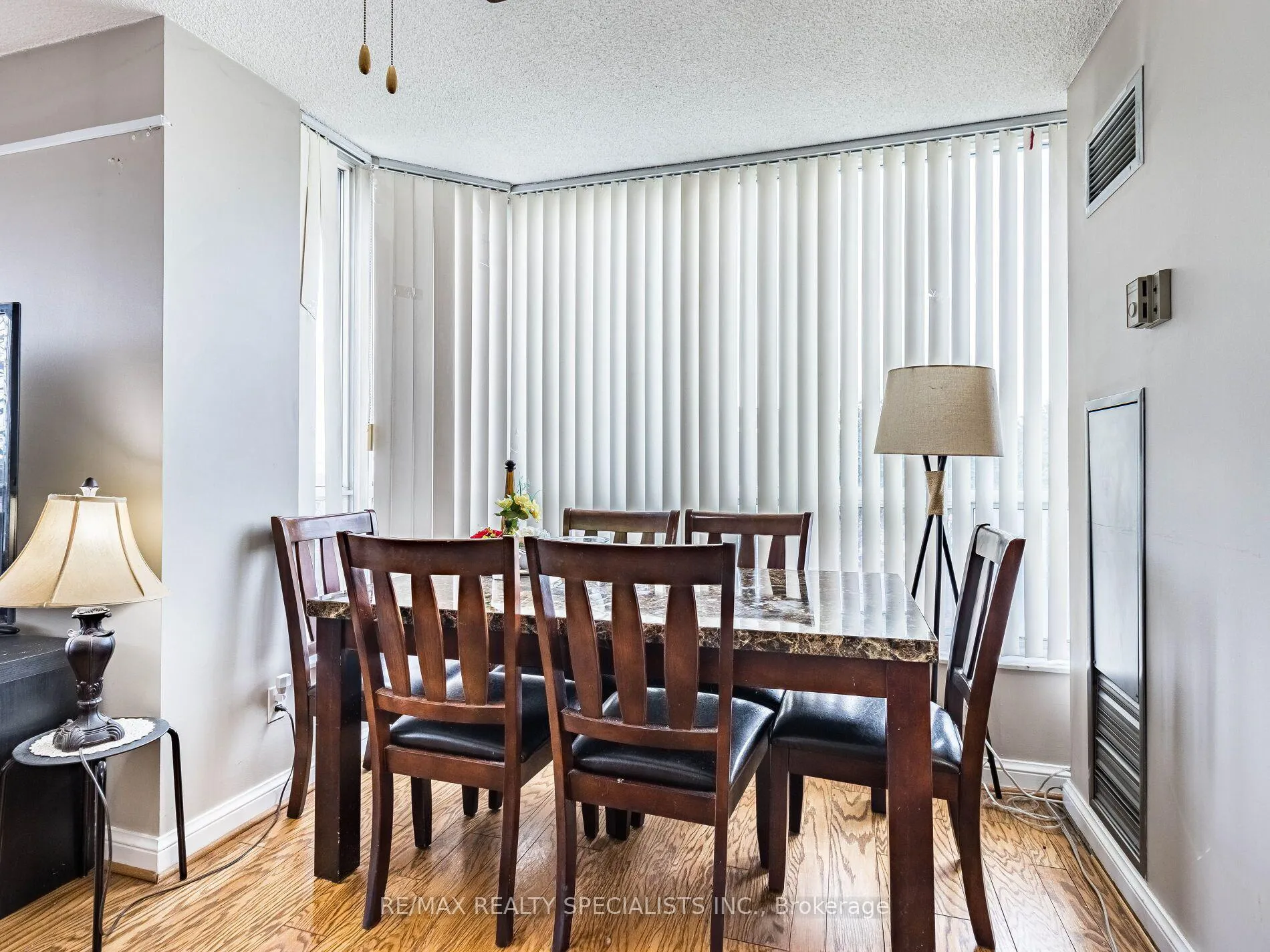 Photo 13 of Unit 210, 22 Hanover Road, Brampton, Queen Street Corridor — HOMEH