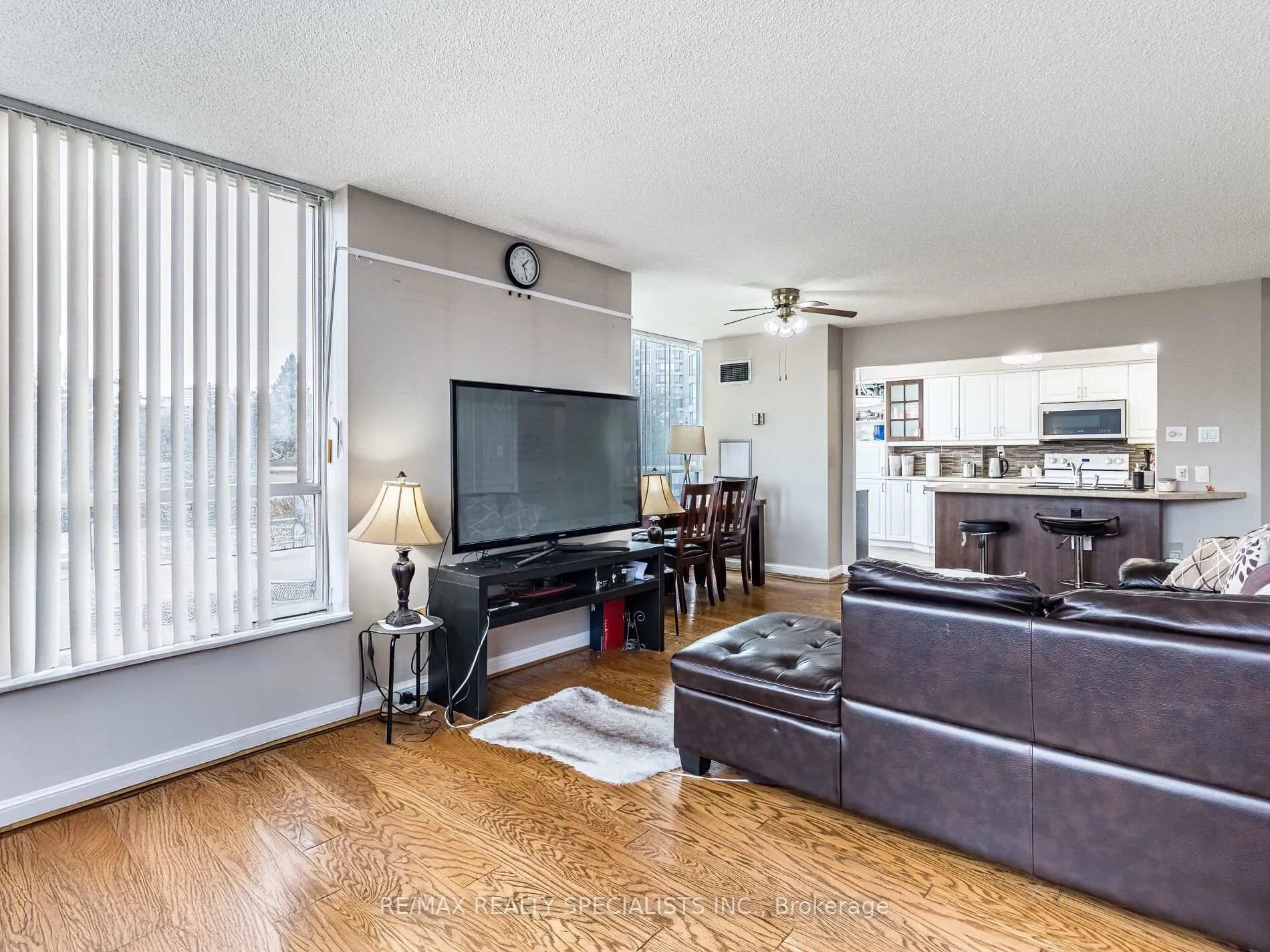 Photo 16 of Unit 210, 22 Hanover Road, Brampton, Queen Street Corridor — HOMEH