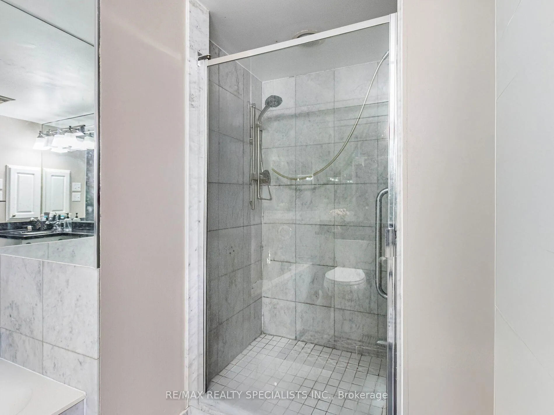 Photo 20 of Unit 210, 22 Hanover Road, Brampton, Queen Street Corridor — HOMEH