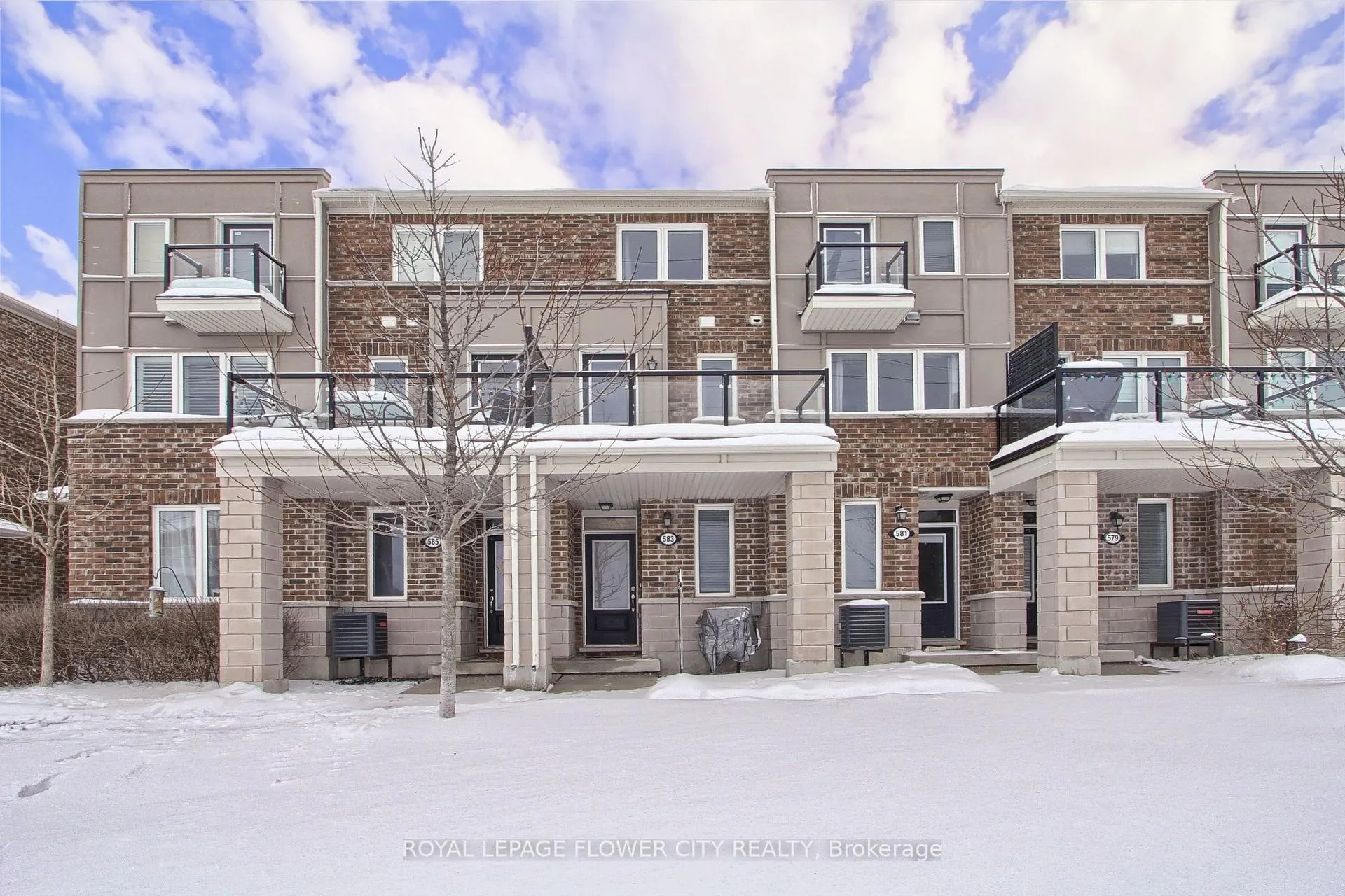 Photo 1 of 583 Goldenrod Lane, Kitchener — HOMEH