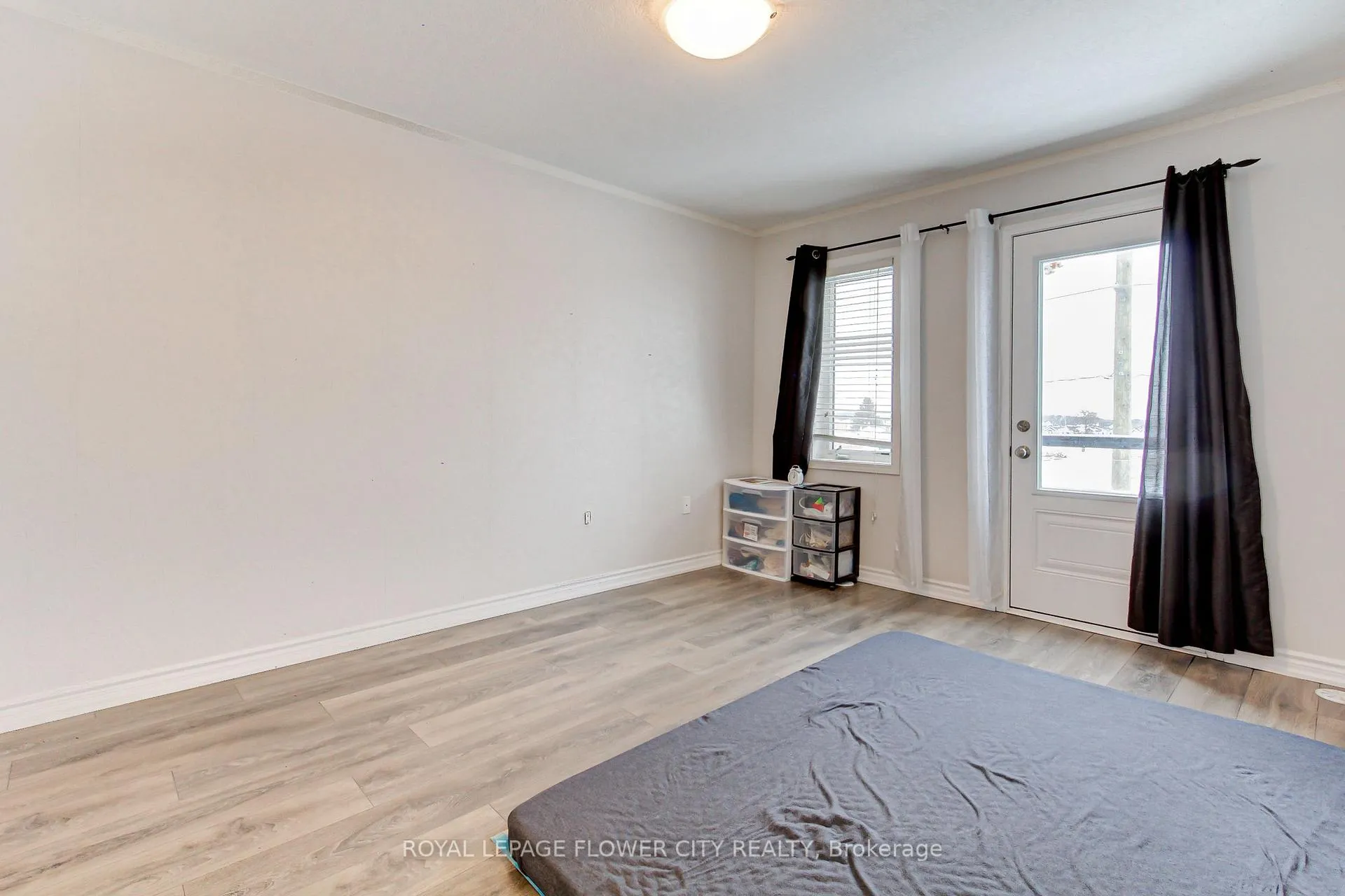 Photo 26 of 583 Goldenrod Lane, Kitchener — HOMEH
