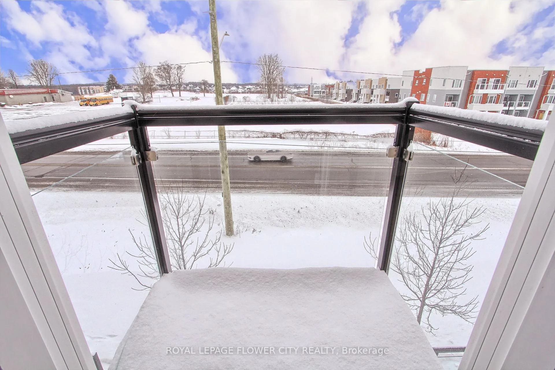 Photo 30 of 583 Goldenrod Lane, Kitchener — HOMEH