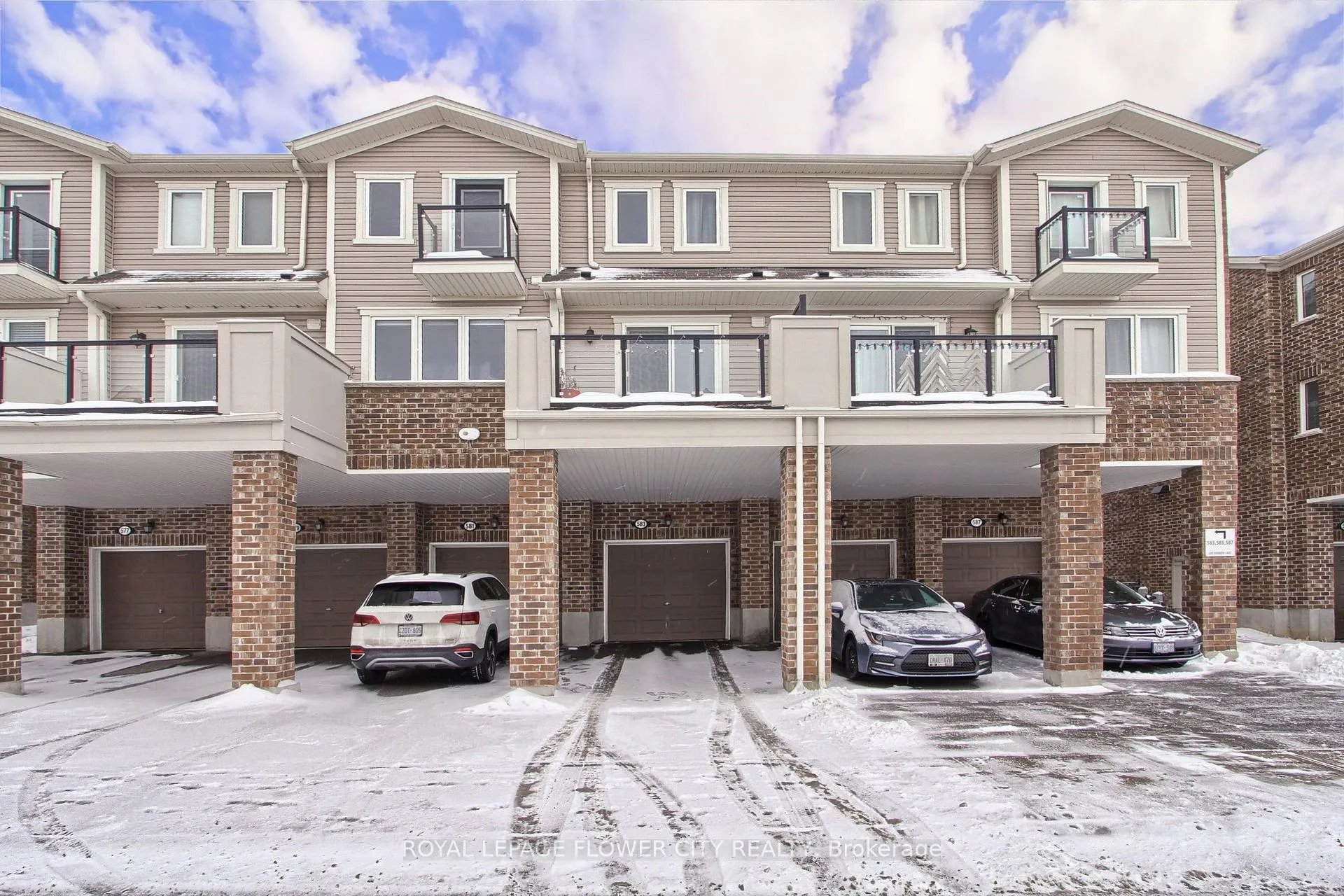 Photo 32 of 583 Goldenrod Lane, Kitchener — HOMEH