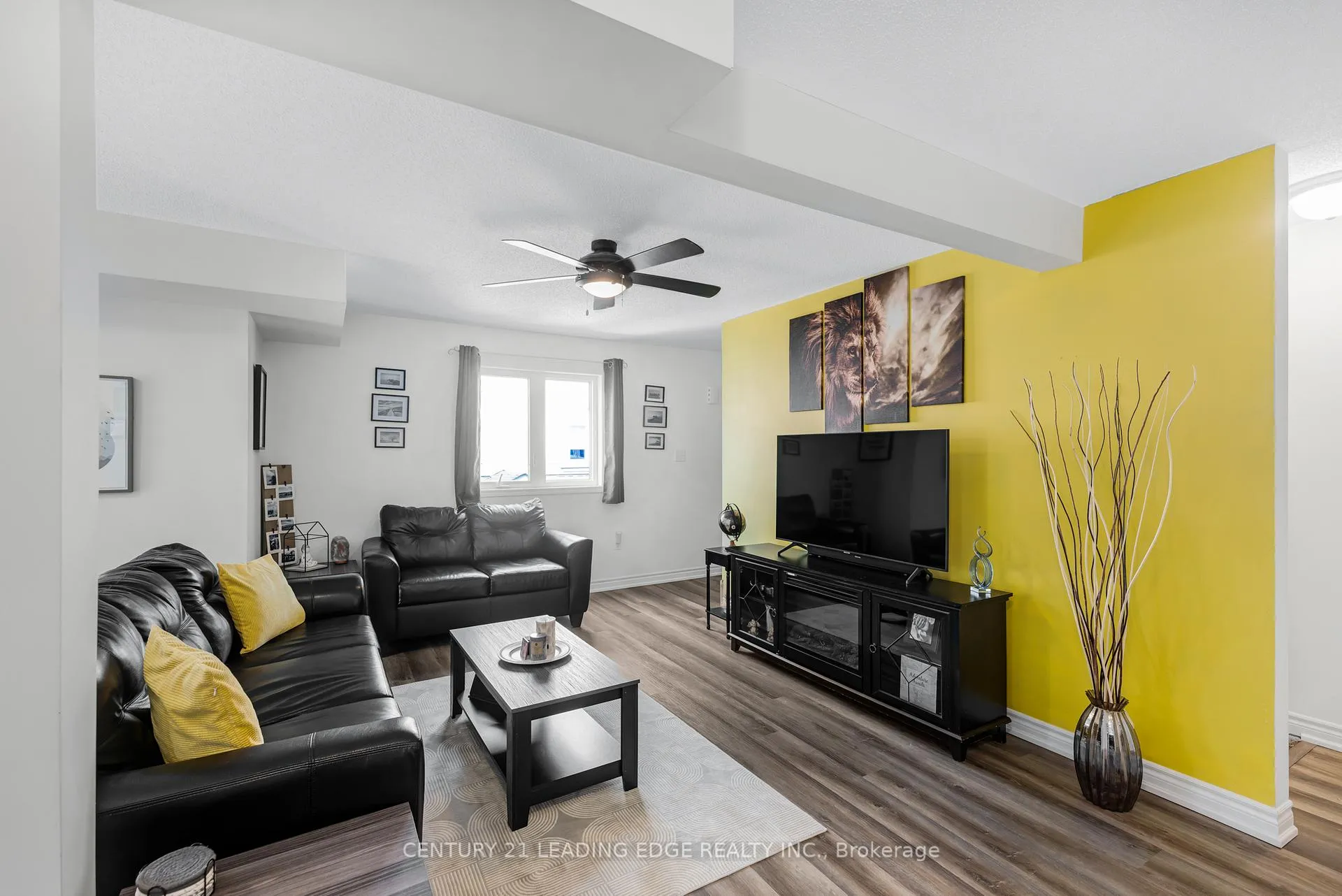 Photo 5 of 135 Syndenham Wells, Barrie, Georgian Drive — HOMEH
