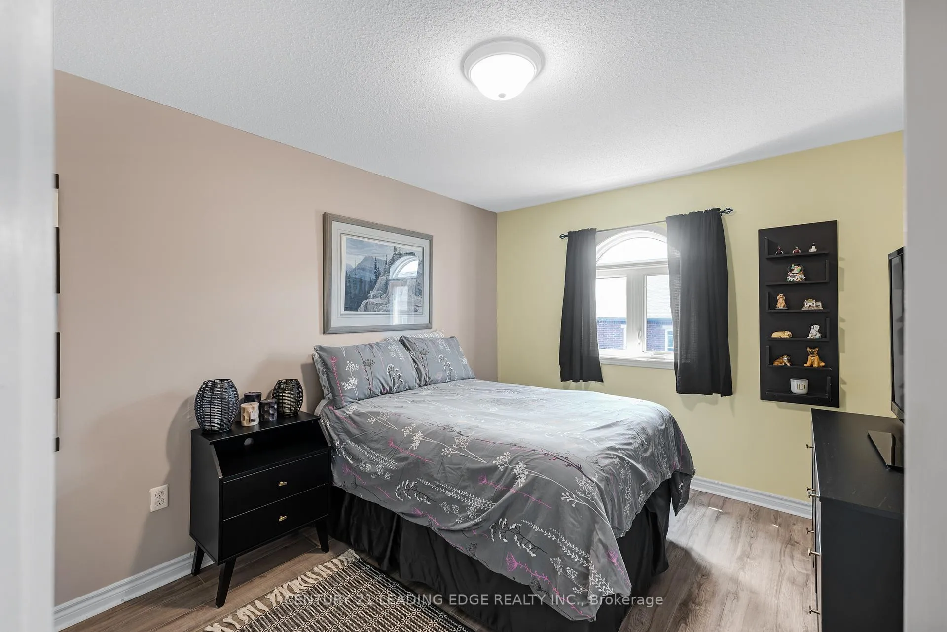 Photo 25 of 135 Syndenham Wells, Barrie, Georgian Drive — HOMEH