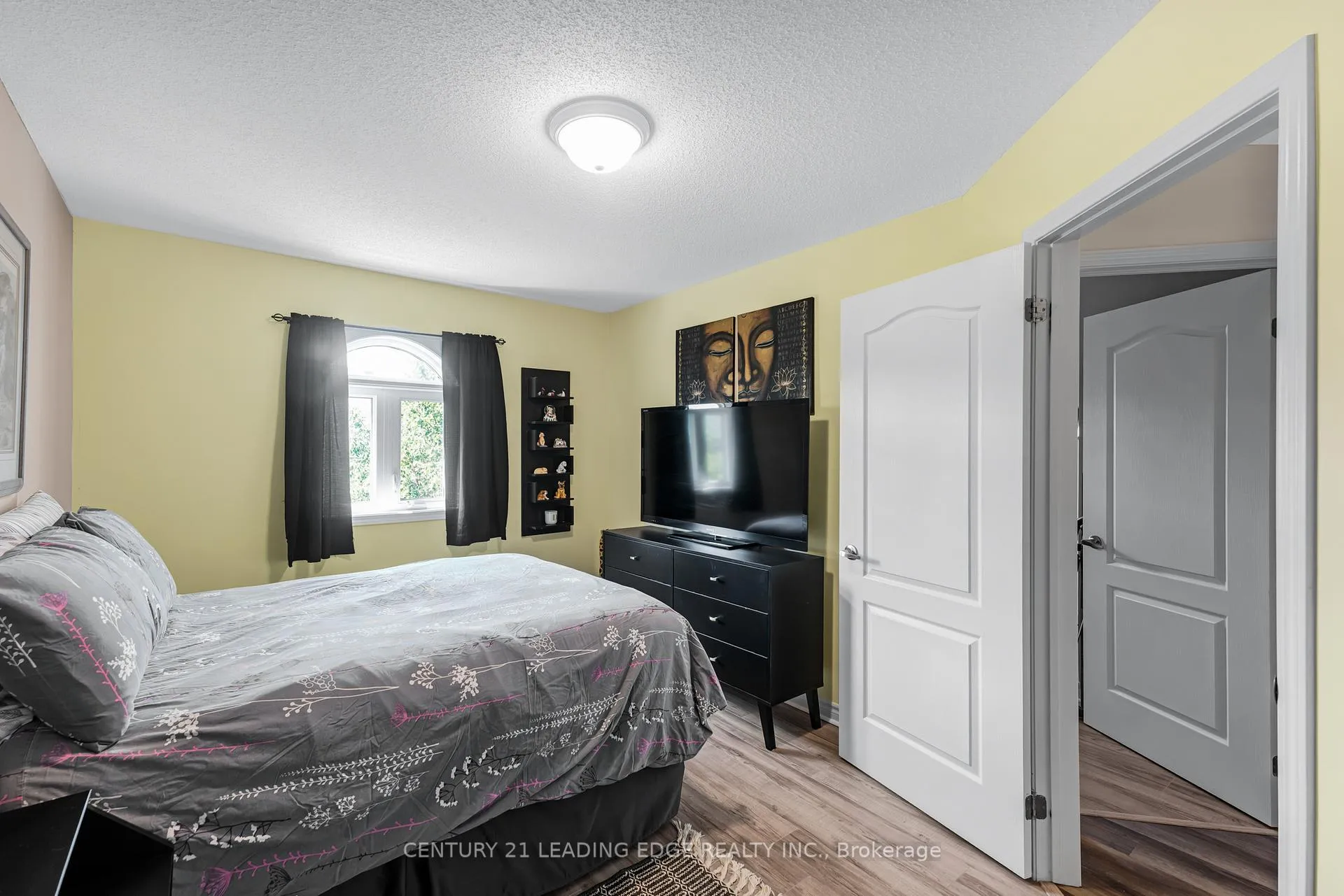Photo 27 of 135 Syndenham Wells, Barrie, Georgian Drive — HOMEH